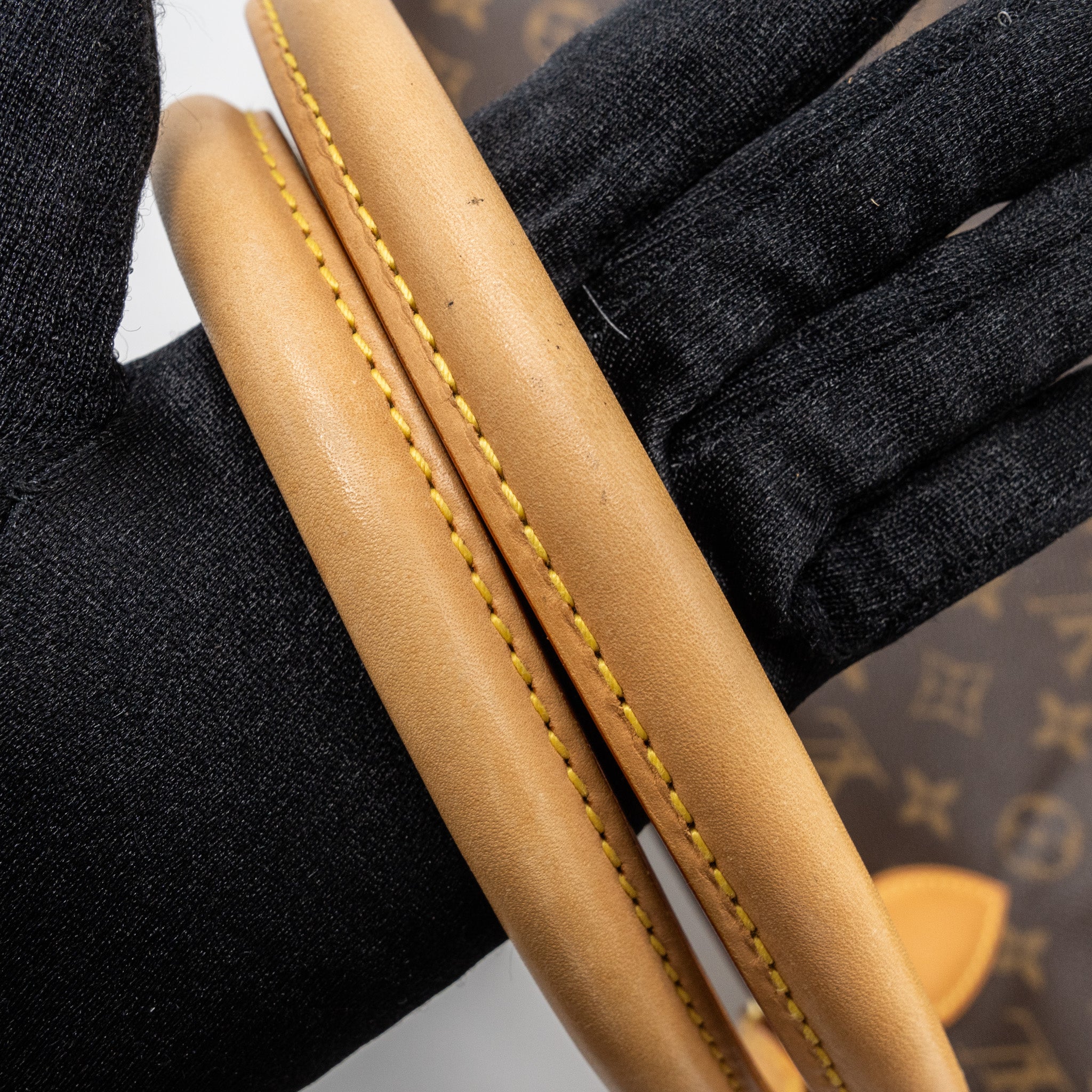 LOUIS VUITTON ZIPPER TOTE BAG MONOGRAM CANVAS GHW