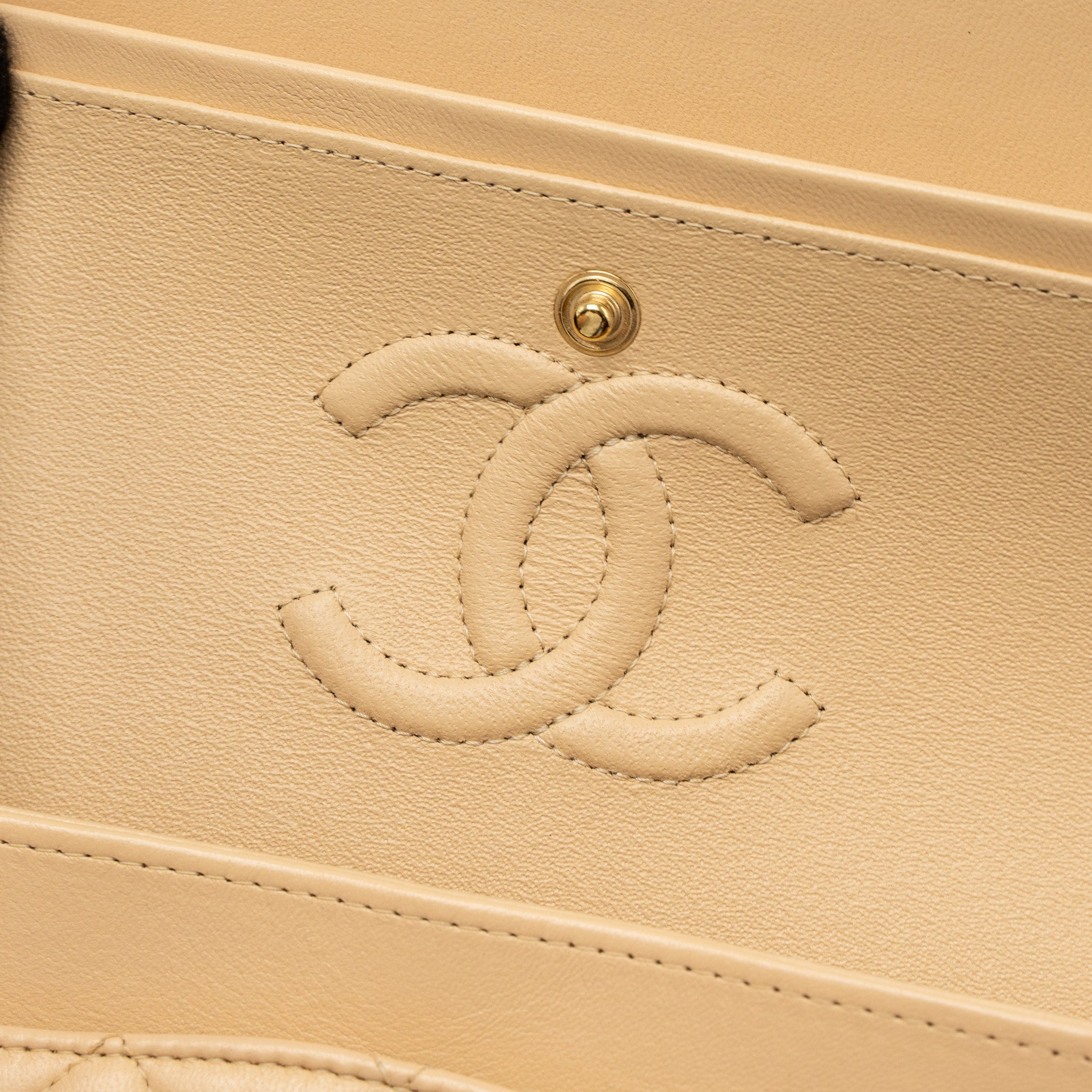 CHANEL SMALL CLASSIC FLAP BAG LAMBSKIN BEIGE GHW