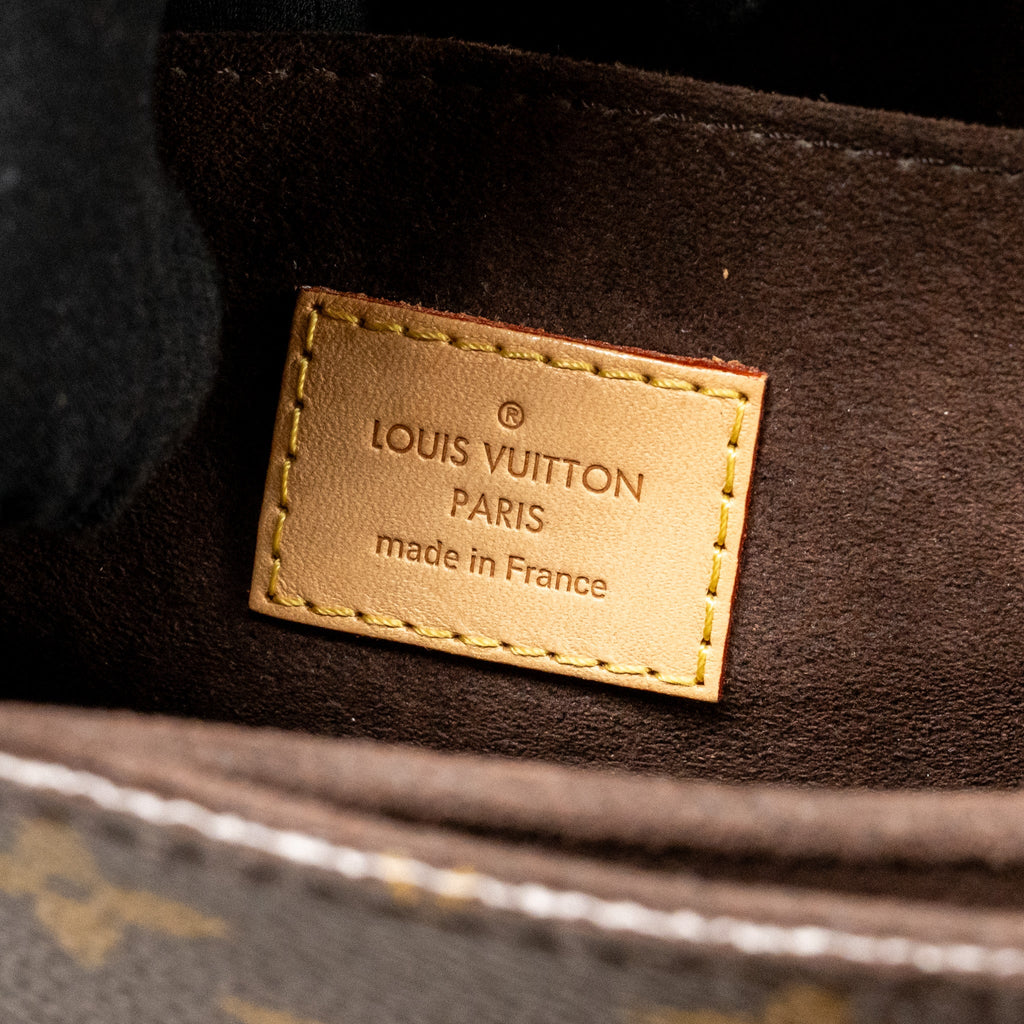 LOUIS VUITTON POCHETTE MÉTIS MONOGRAM CANVAS GHW