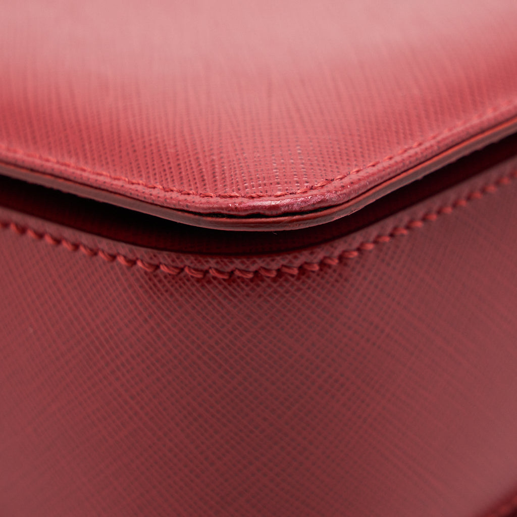 FERRAGAMO TOP HANDLE TOTE BAG SAFFIANO LEATHER RED GHW