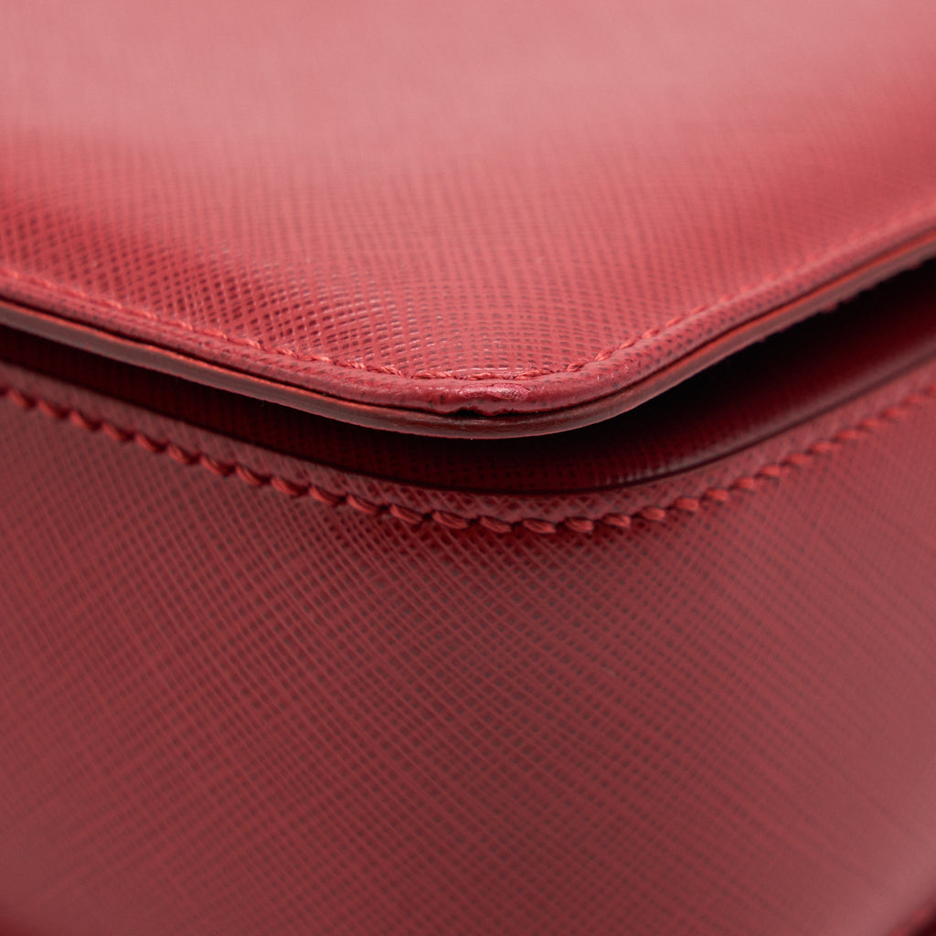 FERRAGAMO TOP HANDLE TOTE BAG SAFFIANO LEATHER RED GHW