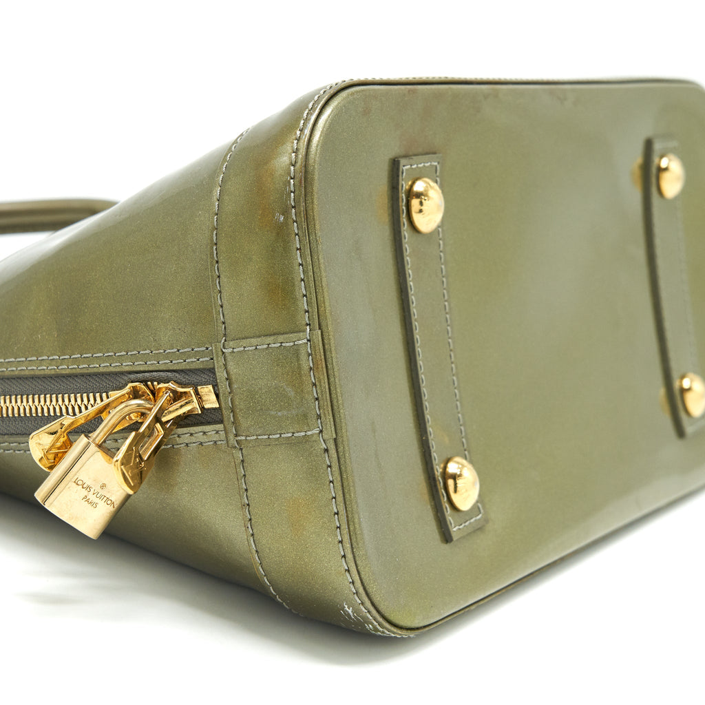LOUIS VUITTON PATENT ALMA PM OLIVE GREEN WTH COIN PURSE ACCESSORY