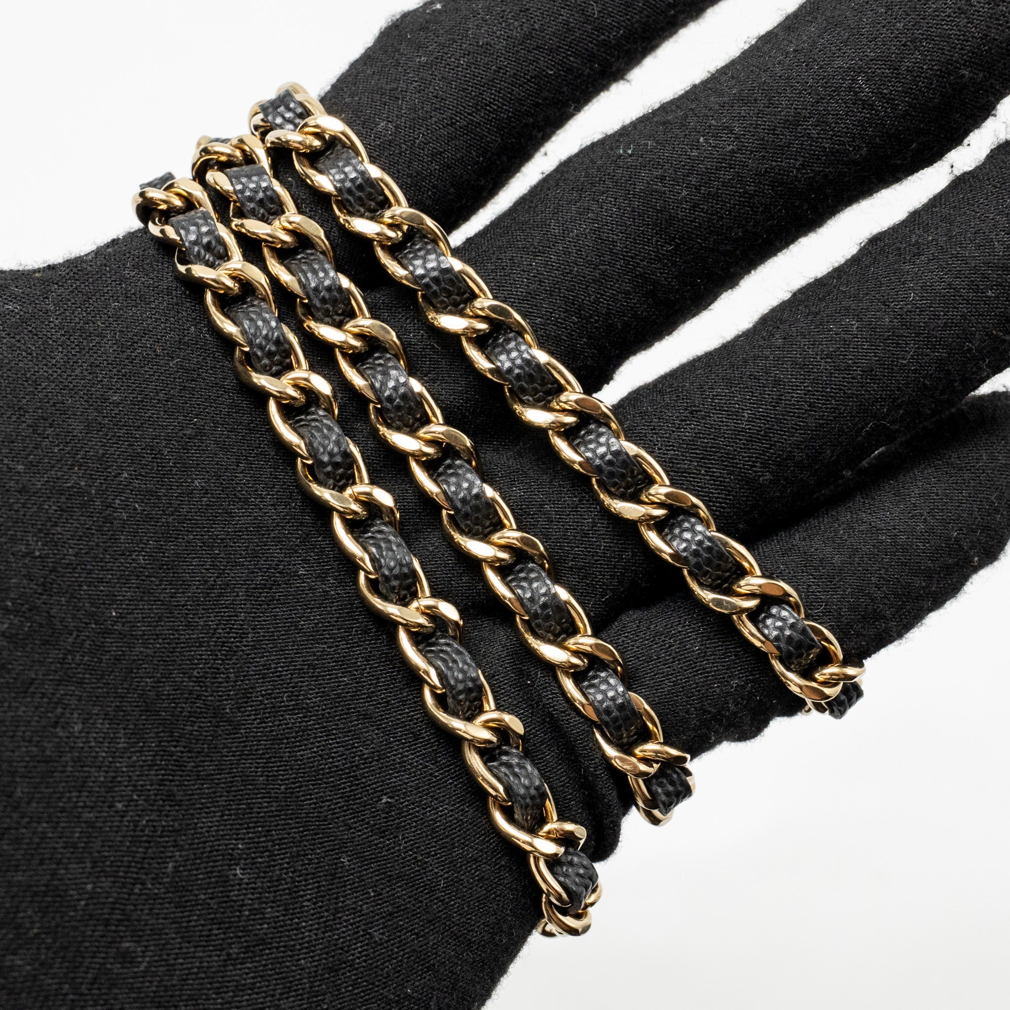 CHANEL MINI VANITY CASE WITH CHAIN CAVIAR BLACK LGHW(MICROCHIP)