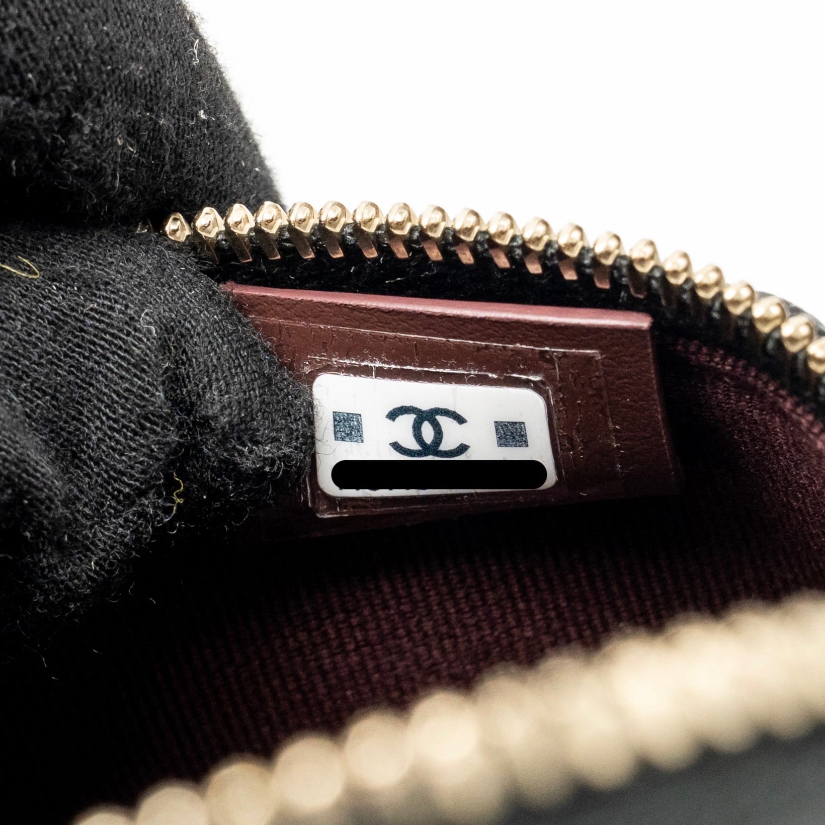 CHANEL 25P CC TOP HANDLE VANITY BAG CAVIAR BLACK LGHW (MICROCHIP)