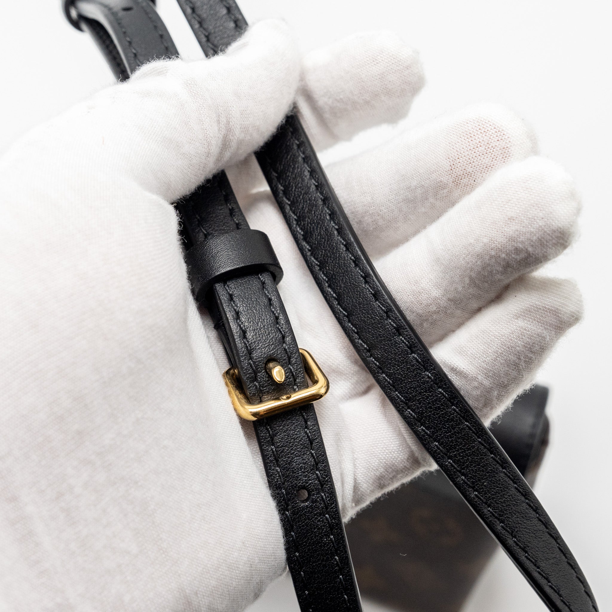 LOUIS VUITTON LOCKY BB MONOGRAM CANVAS/LEATHER BLACK GHW