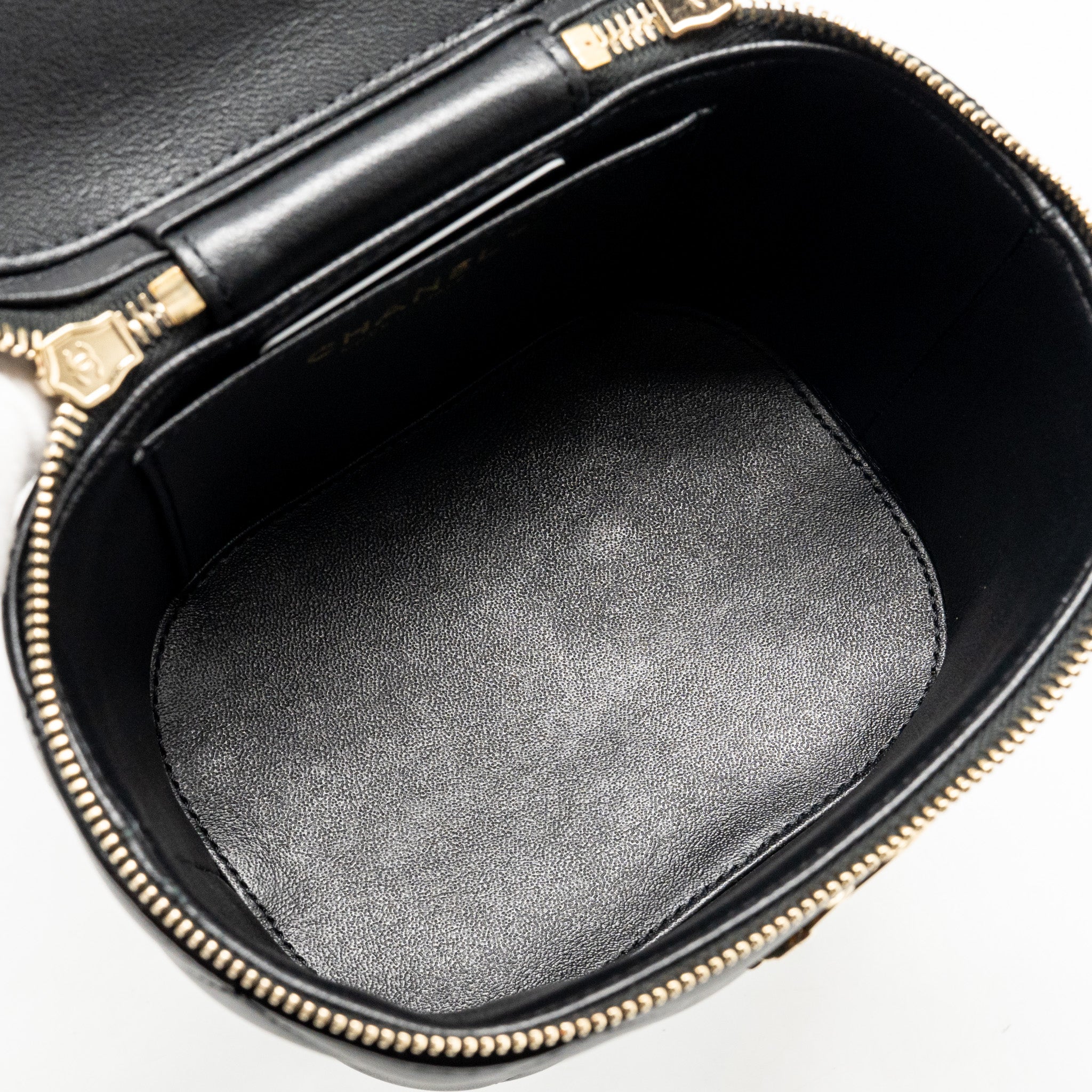 CHANEL TRENDY CC ROUND VANITY CASE CROSSBODY BAG LAMBSKIN BLACK LGHW