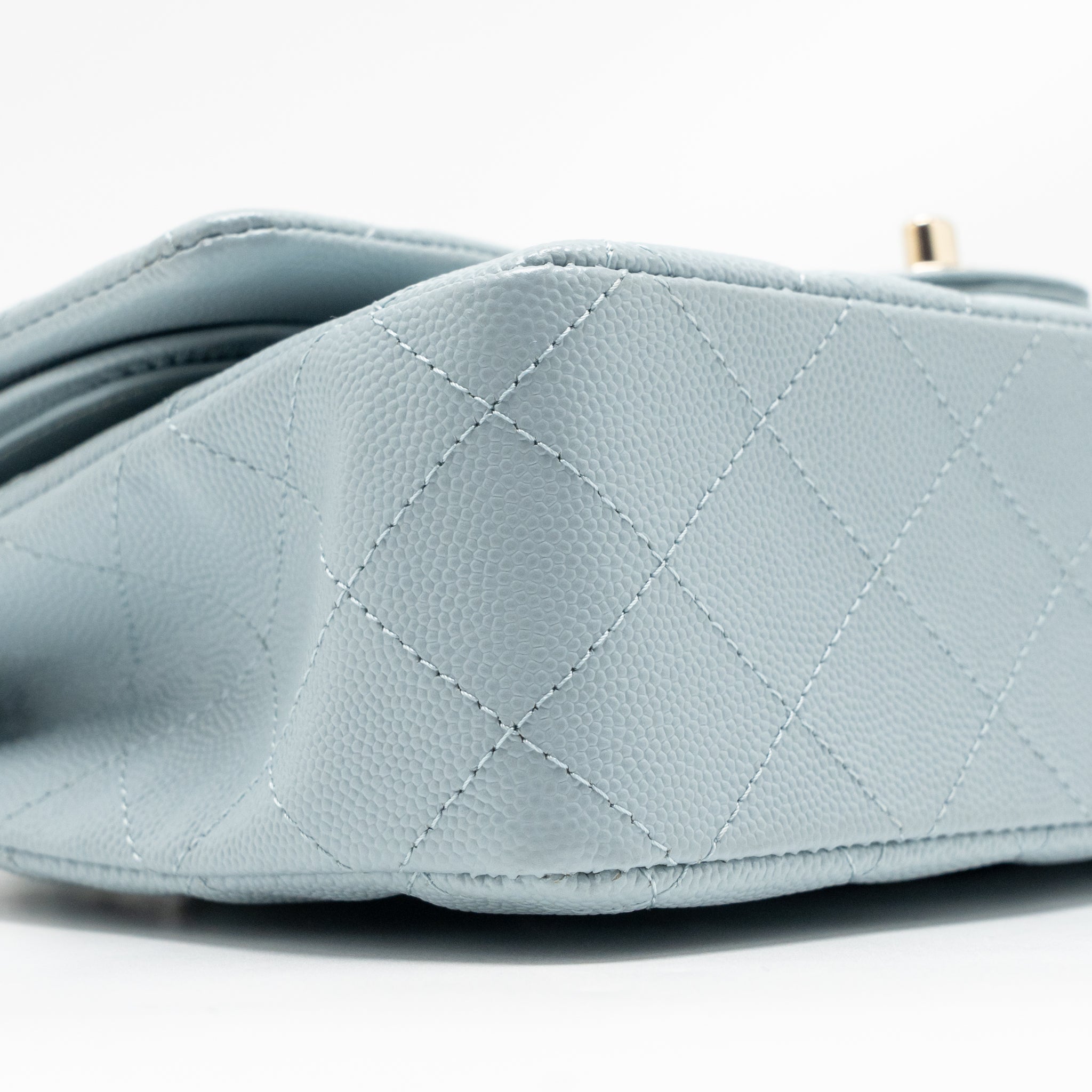 CHANEL MEDIUM CLASSIC DOUBLE FLAP BAG CAVIAR LIGHT BLUE LGHW (MICROCHIP)
