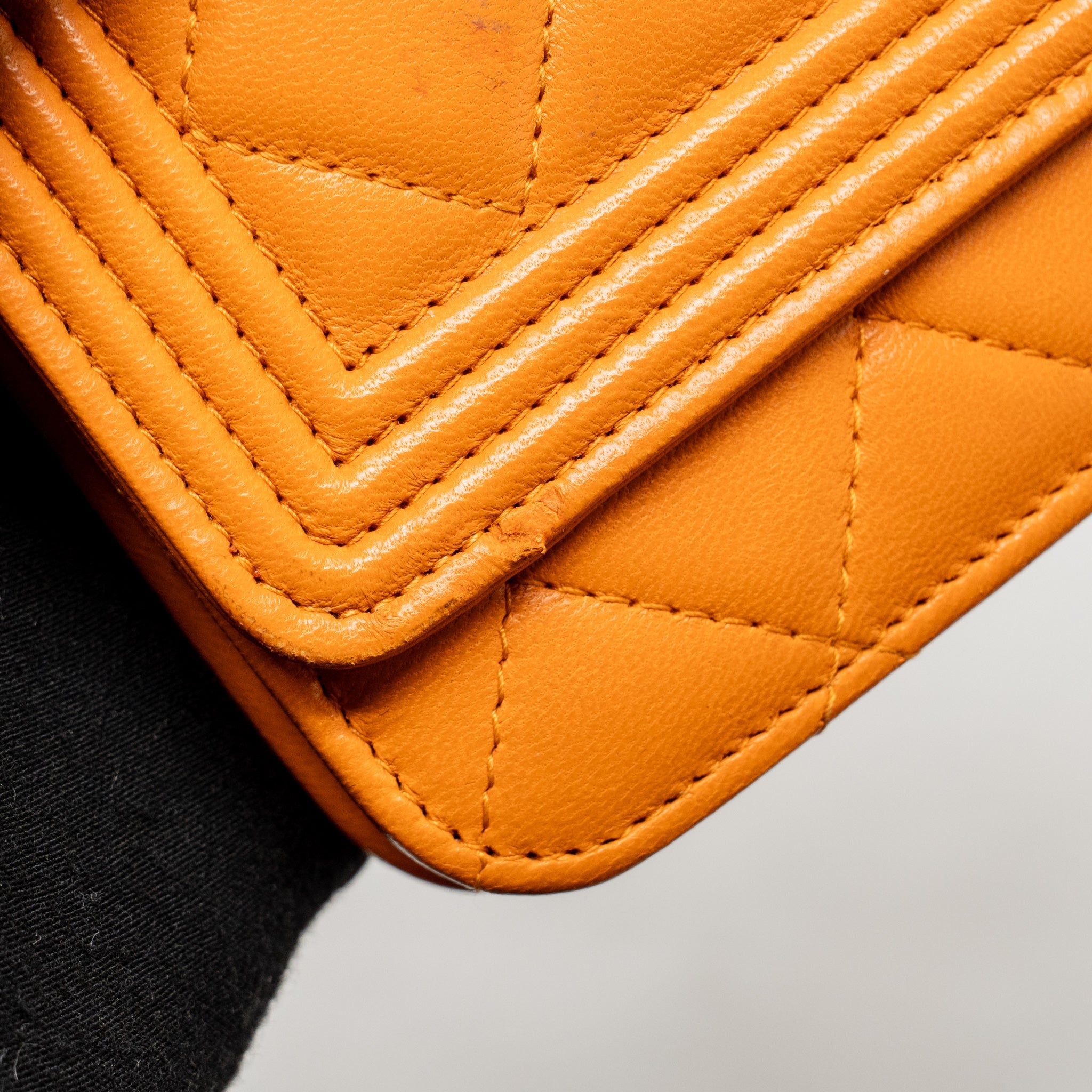 CHANEL BOY WALLET ON CHAIN LAMBSKIN ORANGE RUTHENIUM SILVER HARDWARE