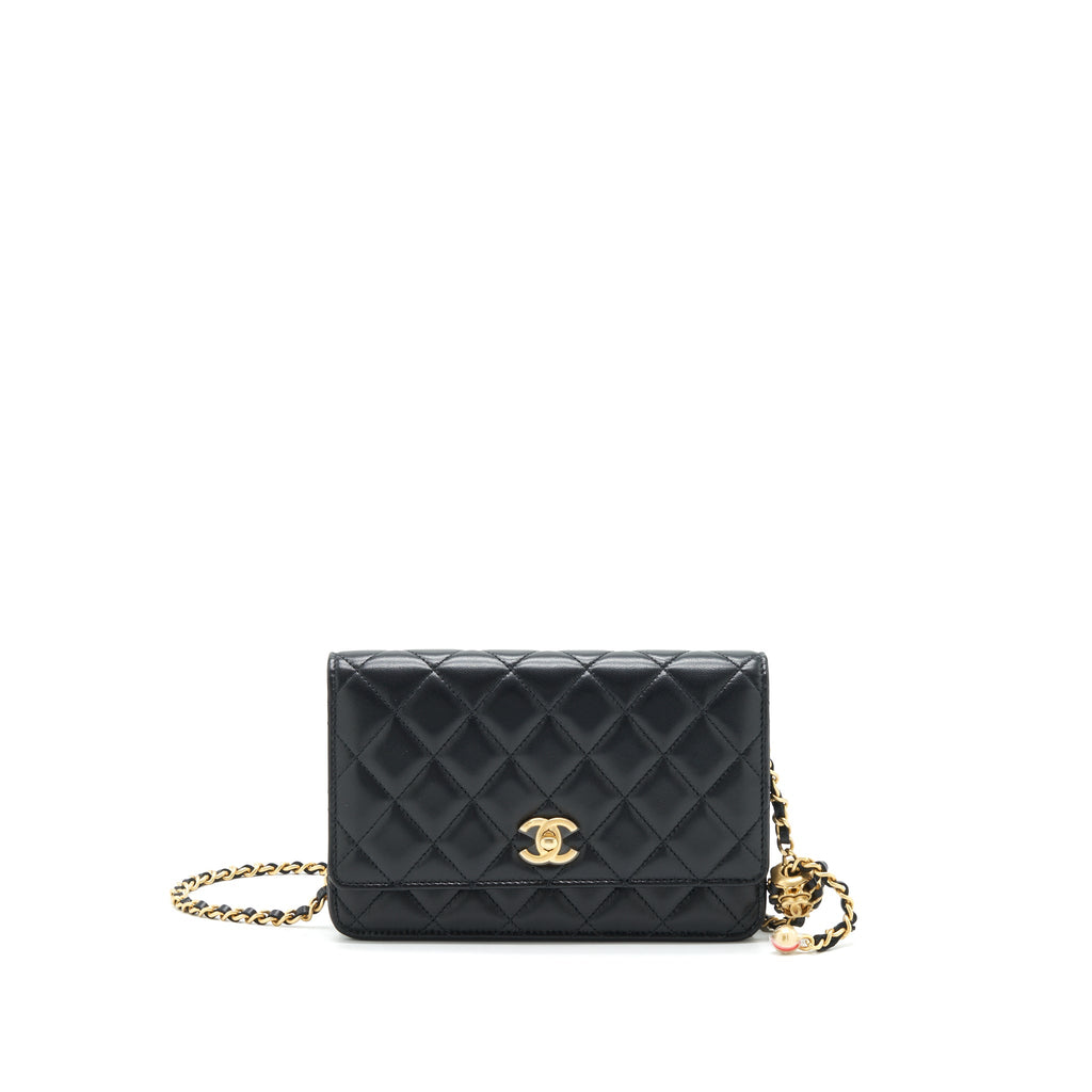 CHANEL 22S PEARL CRUSH WALLET ON CHAIN LAMBSKIN BLACK GHW (MICROCHIP)