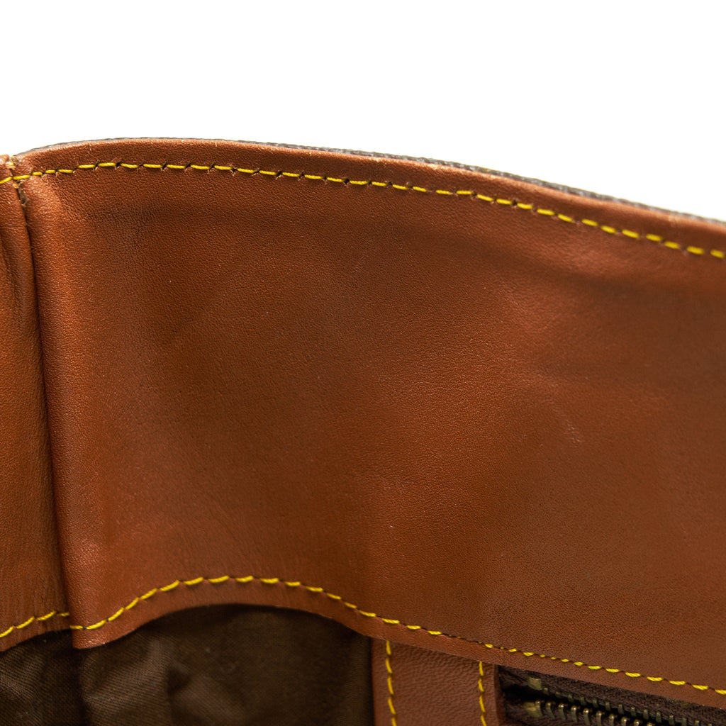 LOUIS VUITTON VINTAGE LIMITED BUCKET BAG WITH MINI POUCH