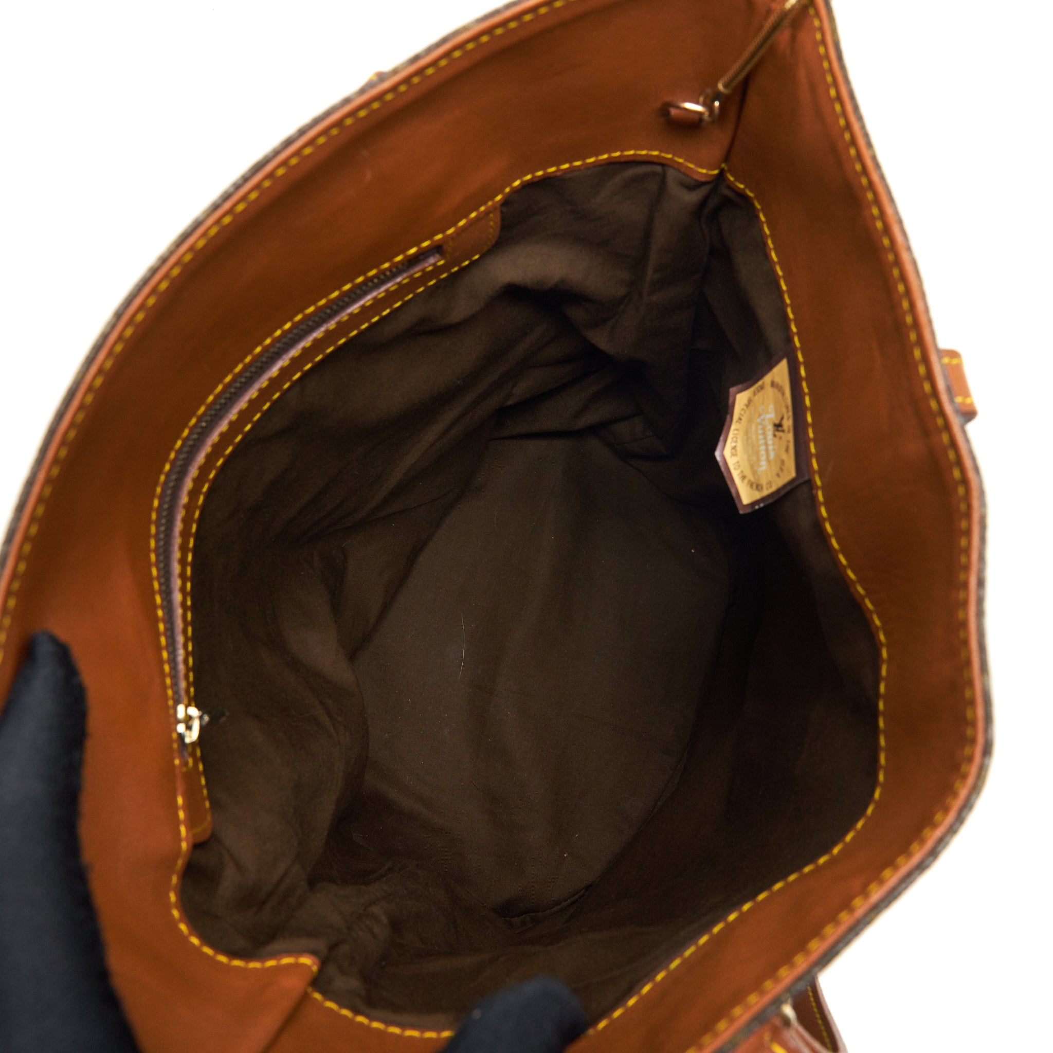 LOUIS VUITTON VINTAGE LIMITED BUCKET BAG WITH MINI POUCH