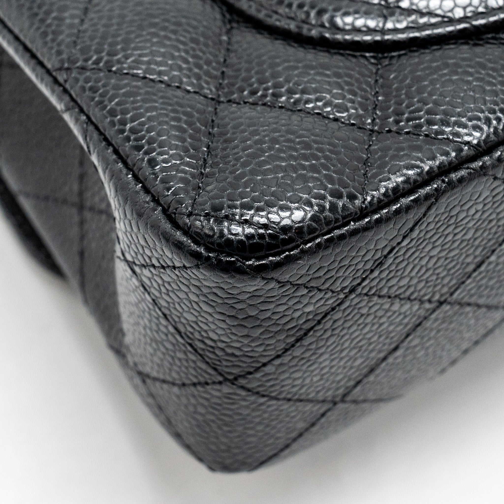 CHANEL SMALL CLASSIC DOUBLE FLAP BAG CAVIAR BLACK SHW (MICROCHIP)