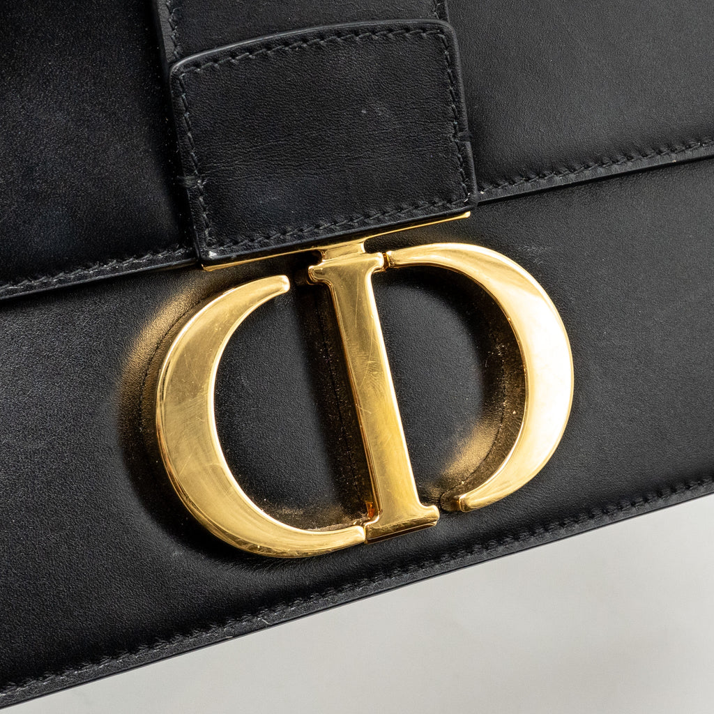 DIOR MEDIUM 30 MONTAIGNE FLAP BAG CALFSKIN BLACK GHW