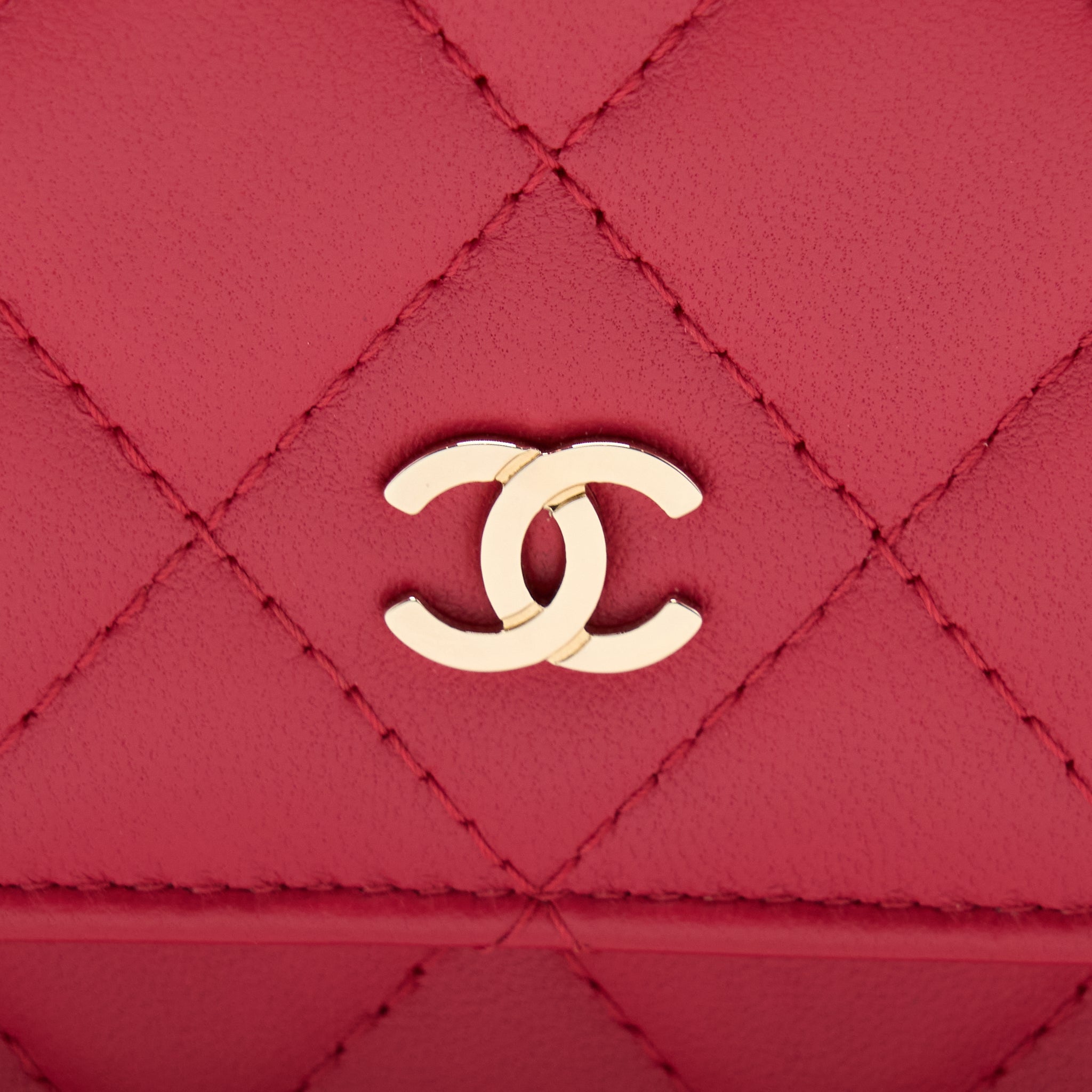 CHANEL CLASSIC WALLET ON CHAIN LAMBSKIN RED GHW