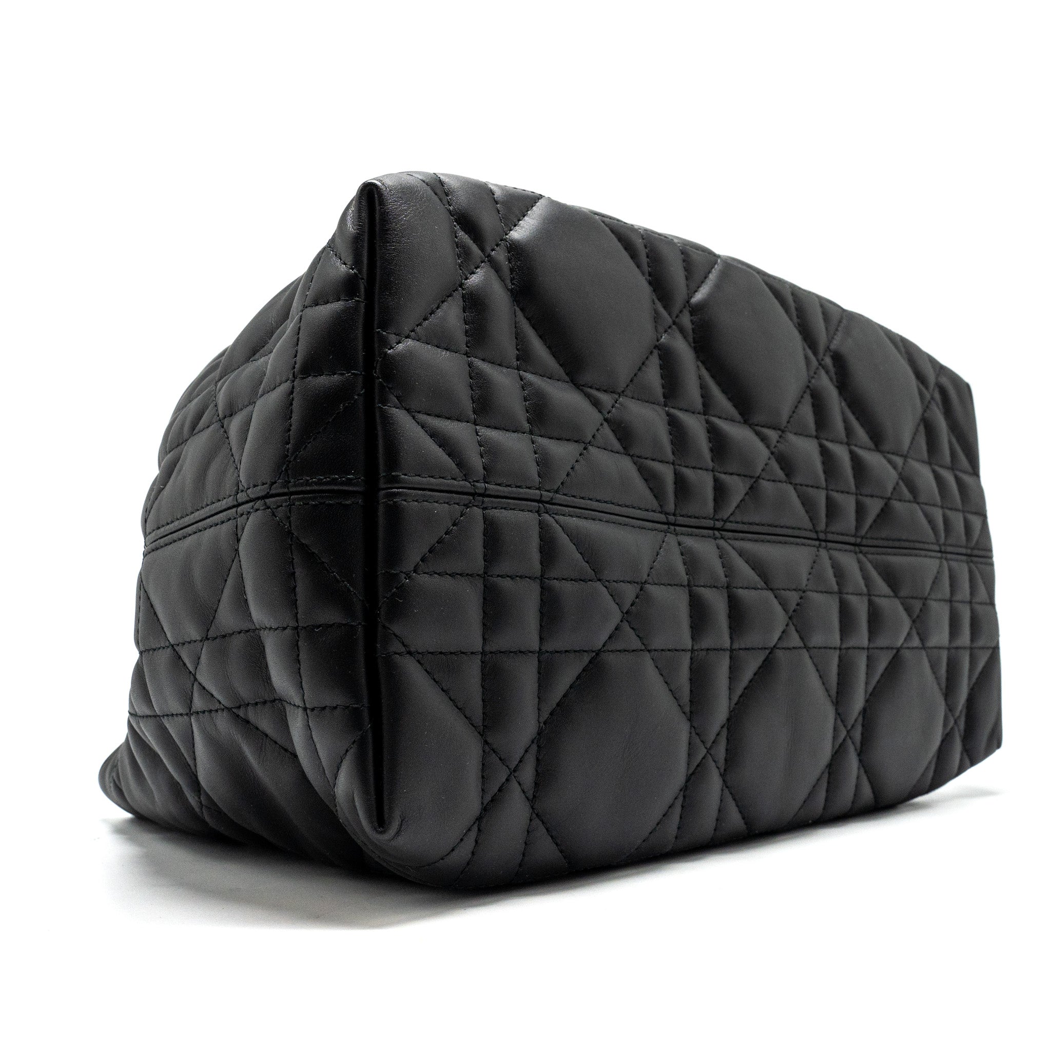 DIOR MEDIUM TOUJOURS BAG MACROCANNAGE CALFSKIN BLACK LGHW