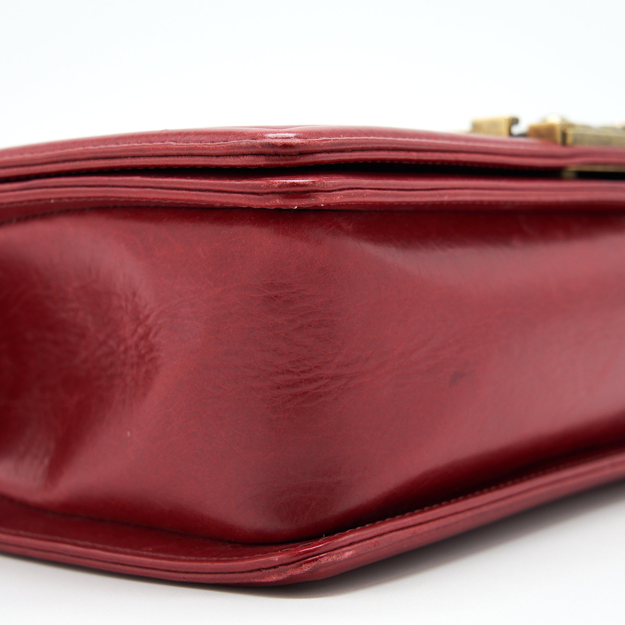 CHANEL MEDIUM BOY BAG AGED CALFSKIN RED WITH RUTHENIUM GHW