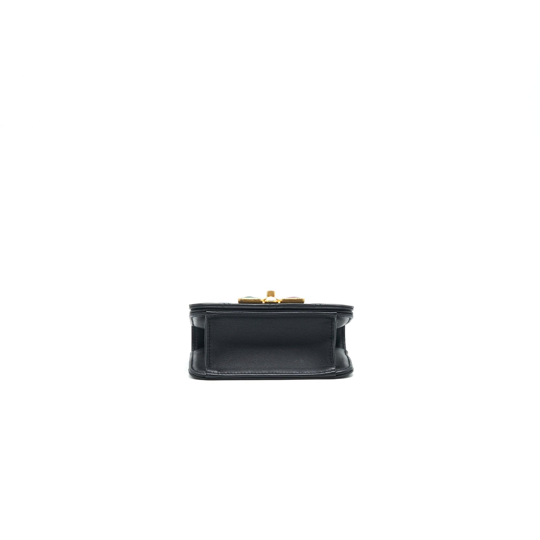 CHANEL SMALL FLAP BAG WITH CALFSKIN, PEARL , RESIN BLACK GHW