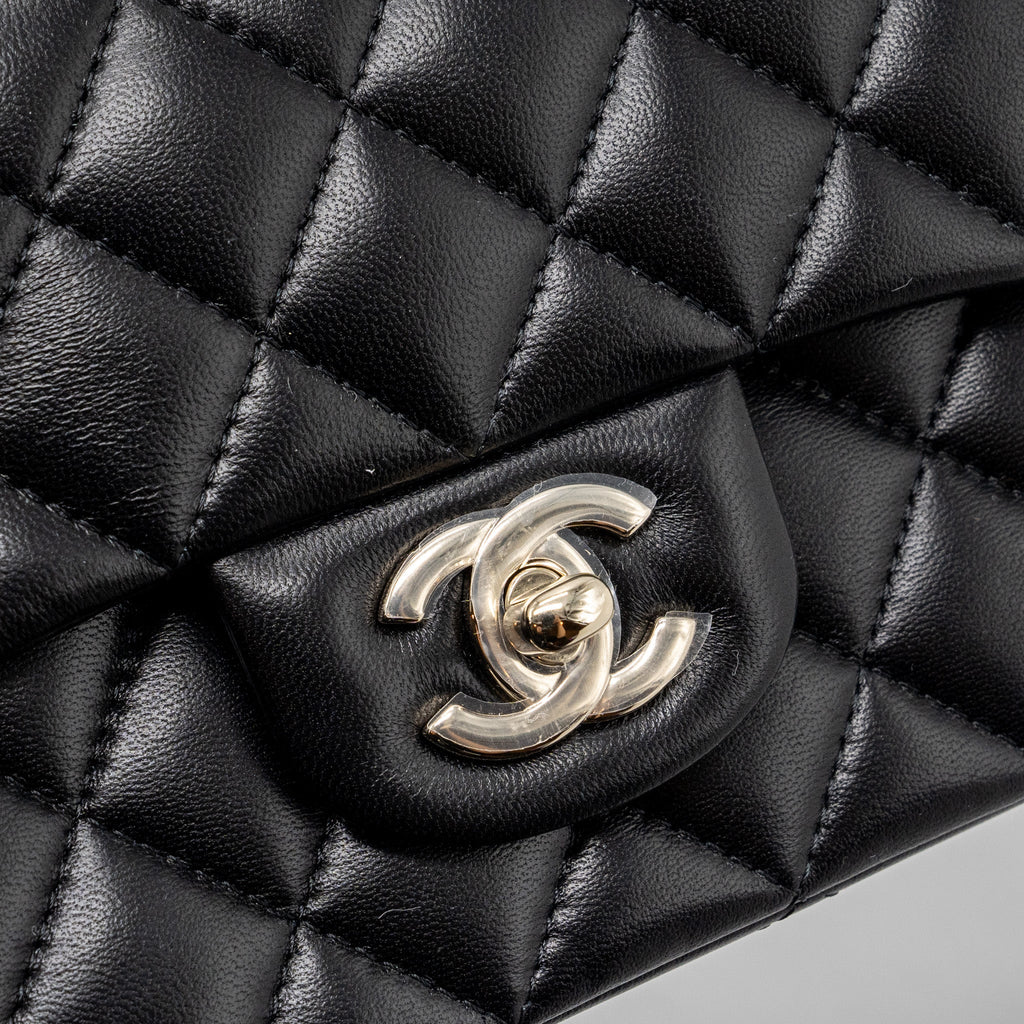 CHANEL 23K LEATHER CHAIN TOP HANDLE MINI RECTANGULAR FLAP BAG LAMBSKIN BLACK LGHW (MICROCHIP)