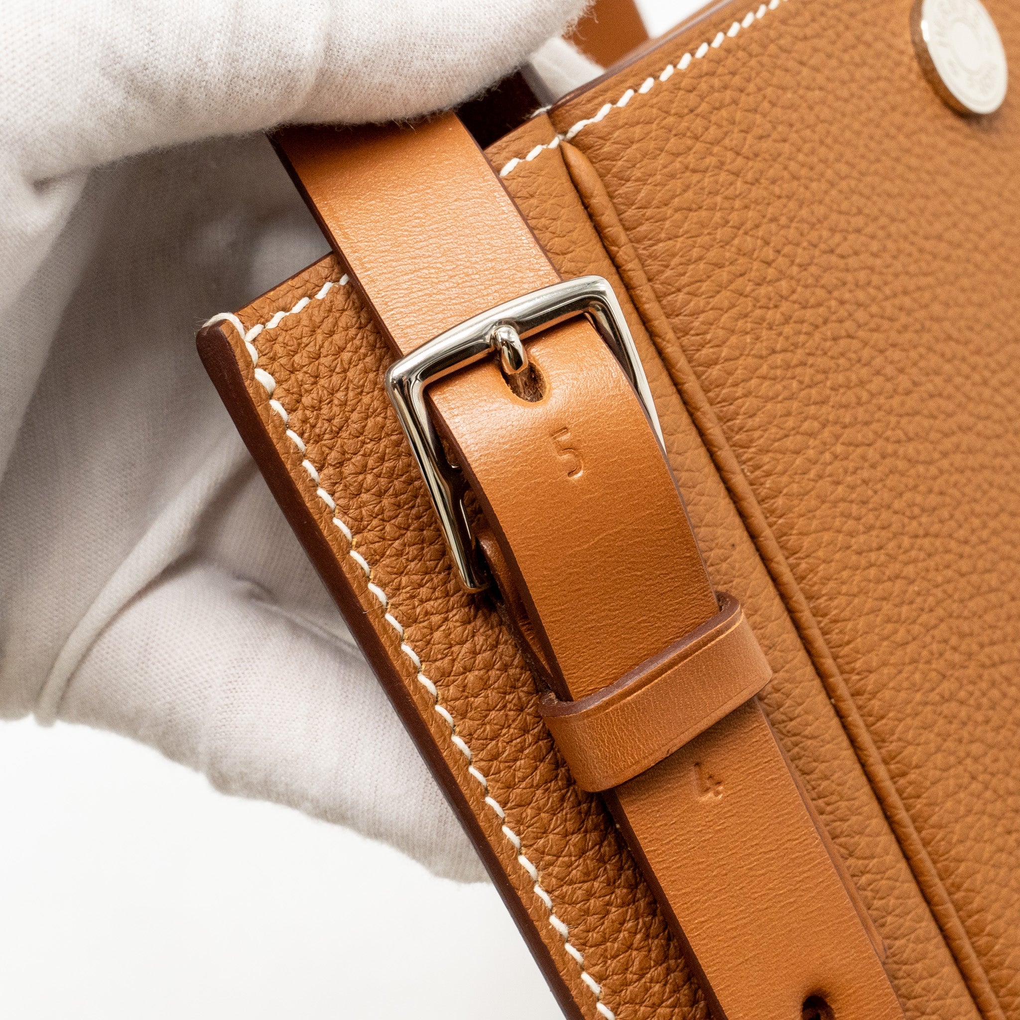 HERMES PERSPECTIVE CAVALIERE 21 BAG TOGO/VACHE HUNTER GOLD/FAUVE SHW