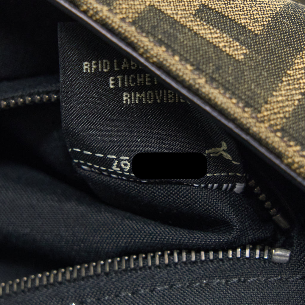FENDI REGULAR BAGUETTE BAG FF JACQUARD CANVAS MULTICOLOUR SHW