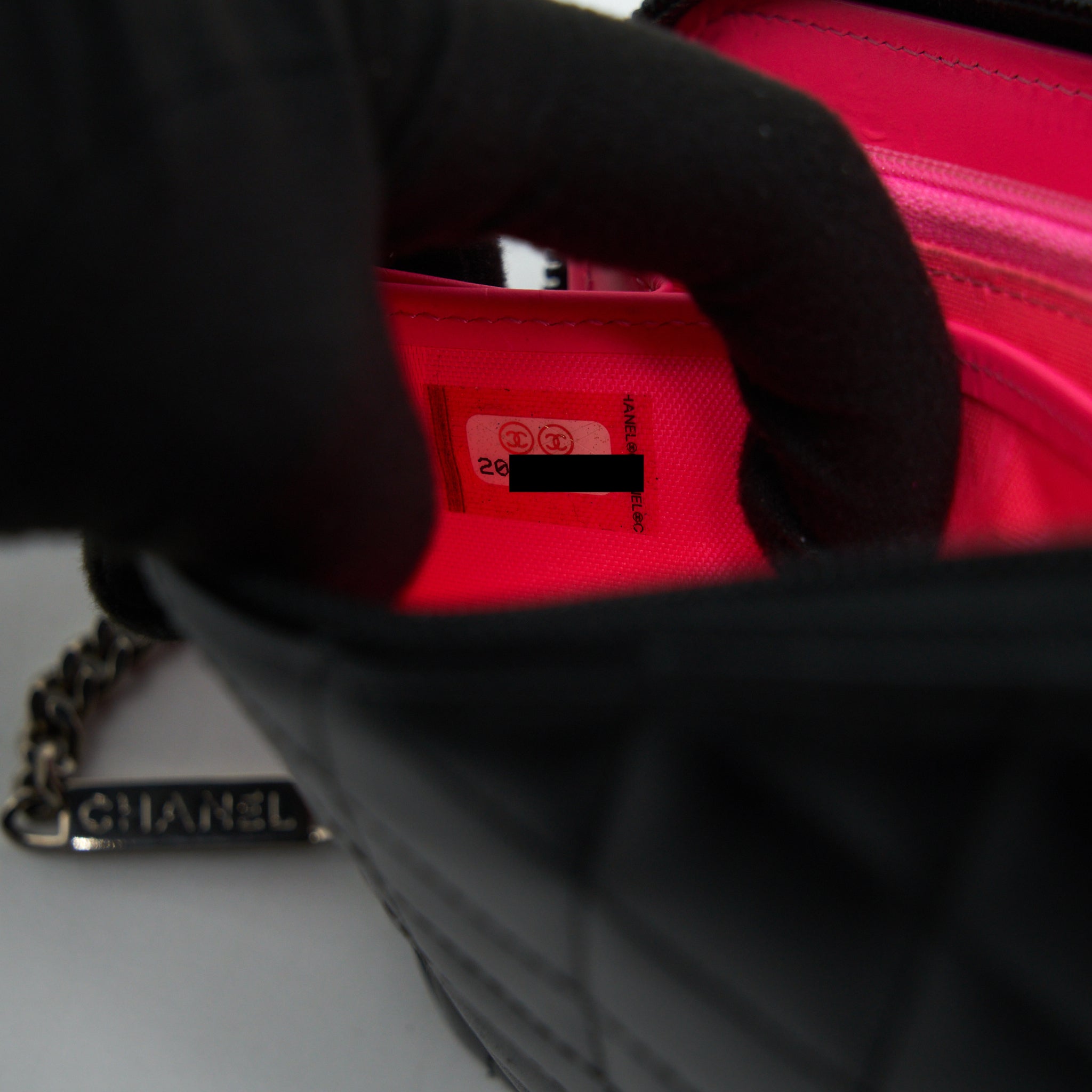 CHANEL CAMBON LONG ZIPPER WALLET CALFSKIN BLACK/PINK SHW