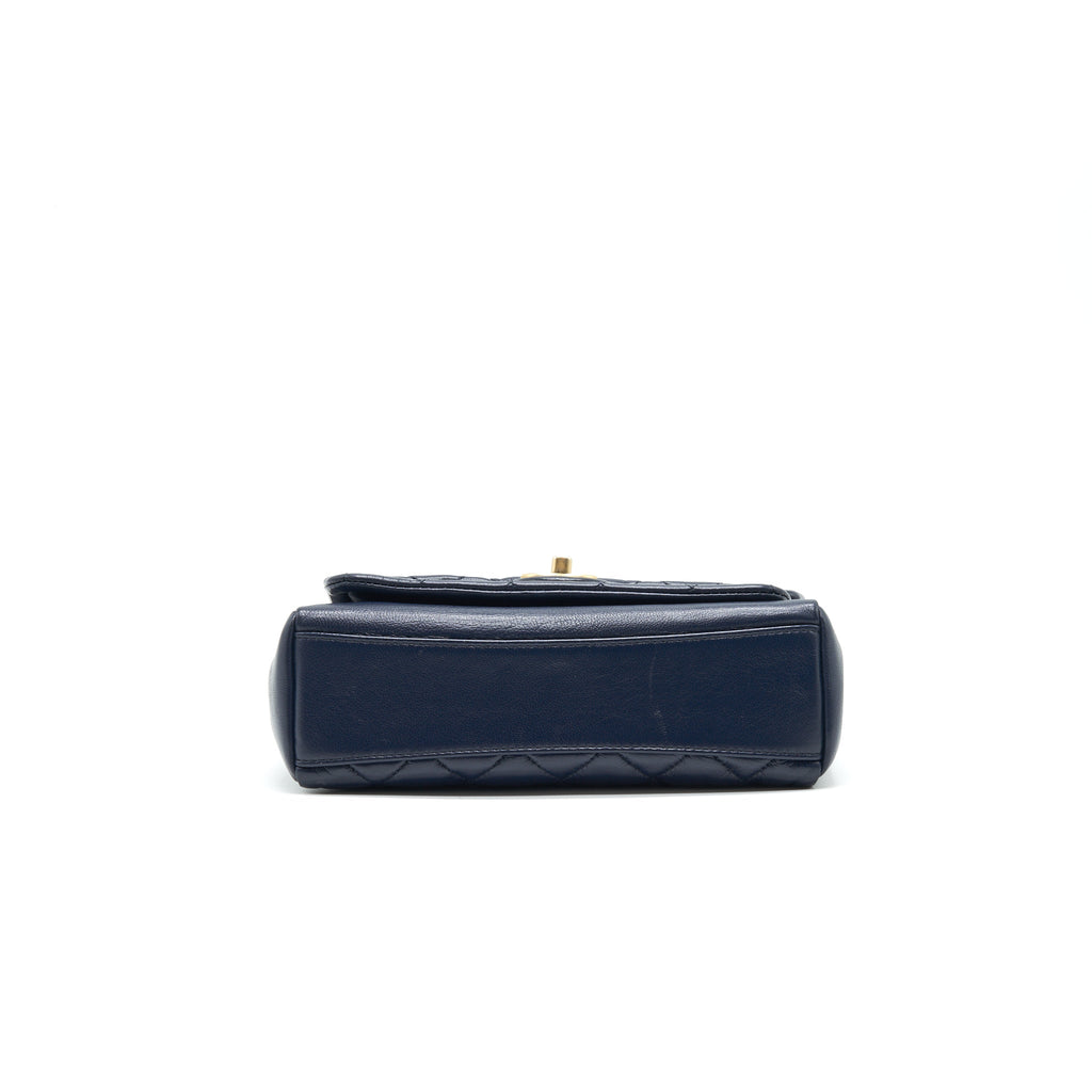 CHANEL QUILTED FLAP BAG NAVY WITH BRUSHED GHW