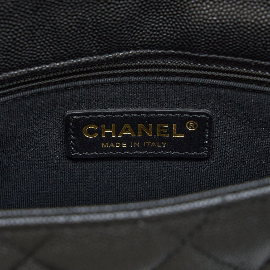 CHANEL 23C QUILTED FLAP BAG CC LOGO CHAIN GRAINED CALFSKIN BLACK GHW (MICROCHIP)