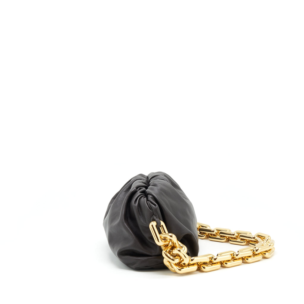 BOTTEGA VENETA CHAIN POUCH CALFSKIN FONDANT GHW