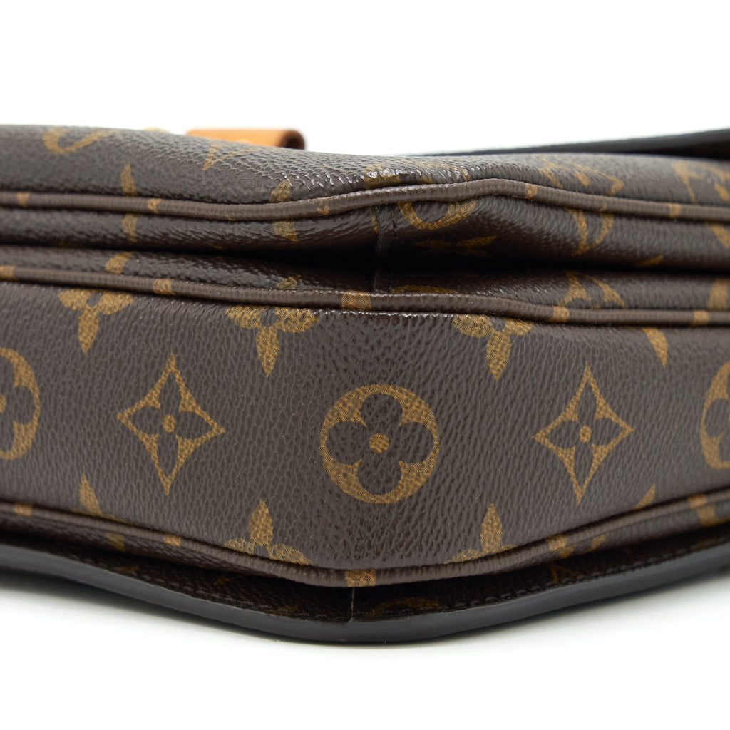 LOUIS VUITTON POCHETTE MÉTIS MONOGRAM CANVAS YEAR 2015
