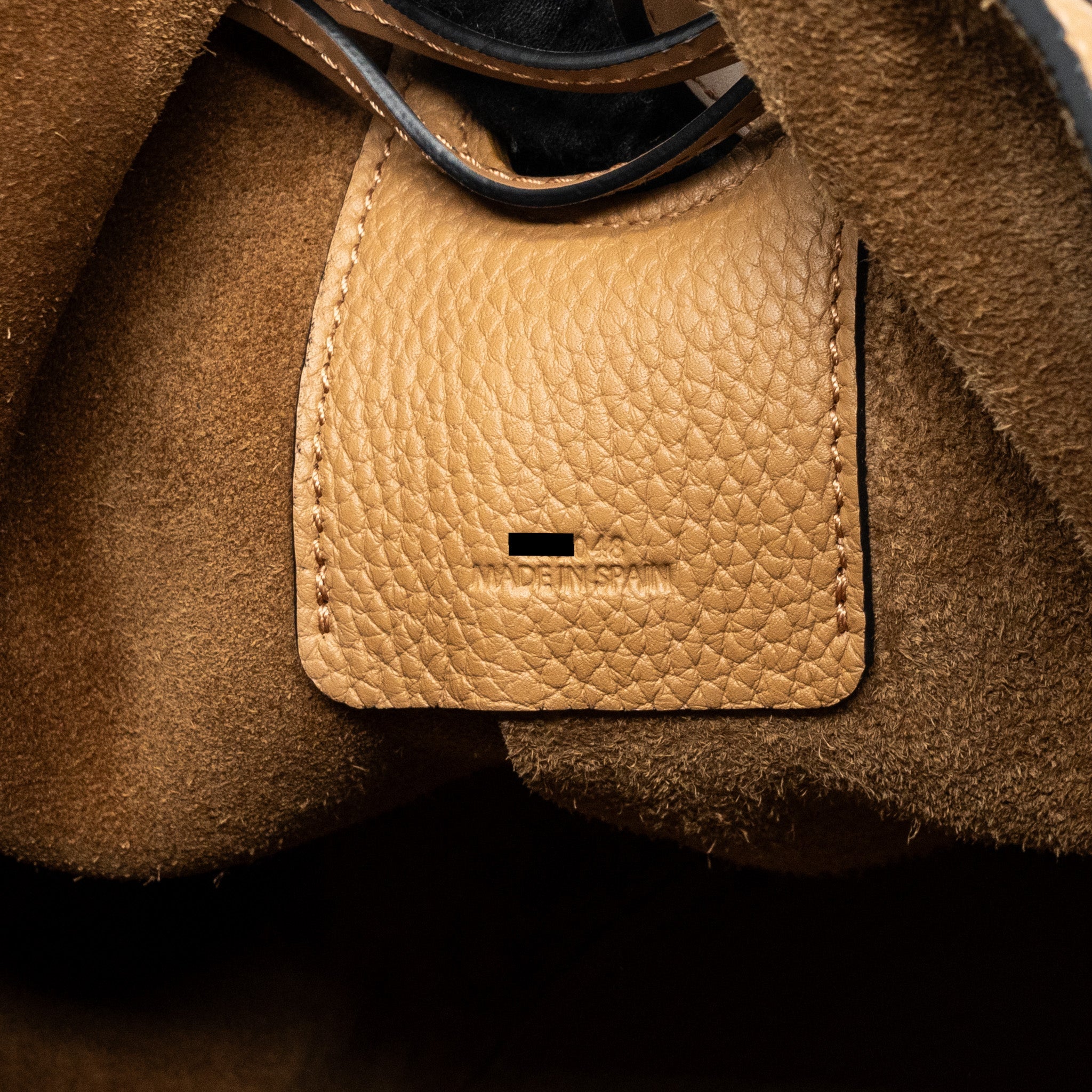LOEWE BOLSO BALLOON BUCKET BAG CALFSKIN TOFFEE SHW