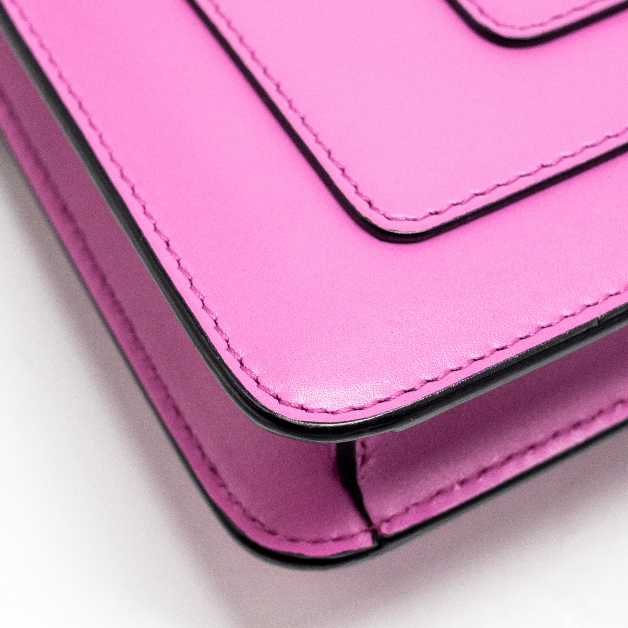 BVLGARI SERPENTI FOREVER CLUTCH WITH CHAIN CALFSKIN PINK SHW