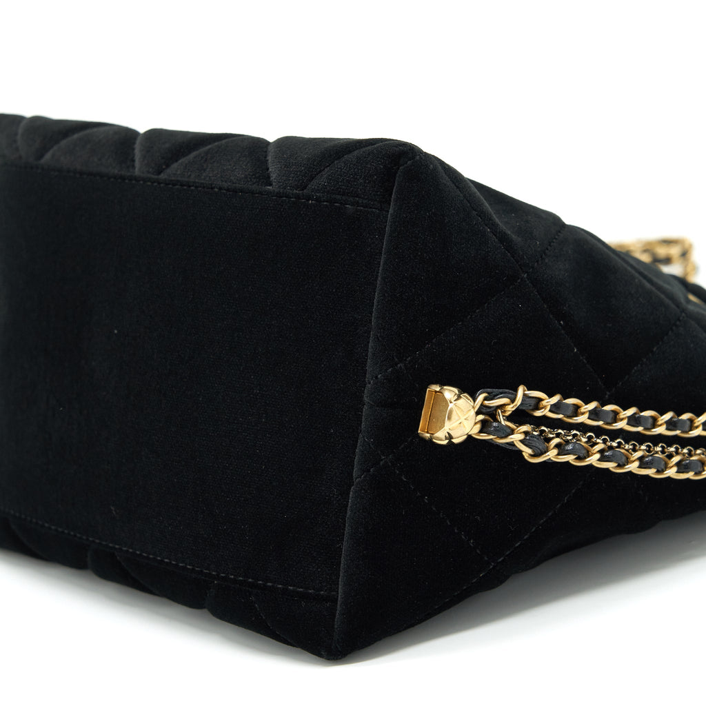 CHANEL BUCKET BAG VELVET BLACK GHW