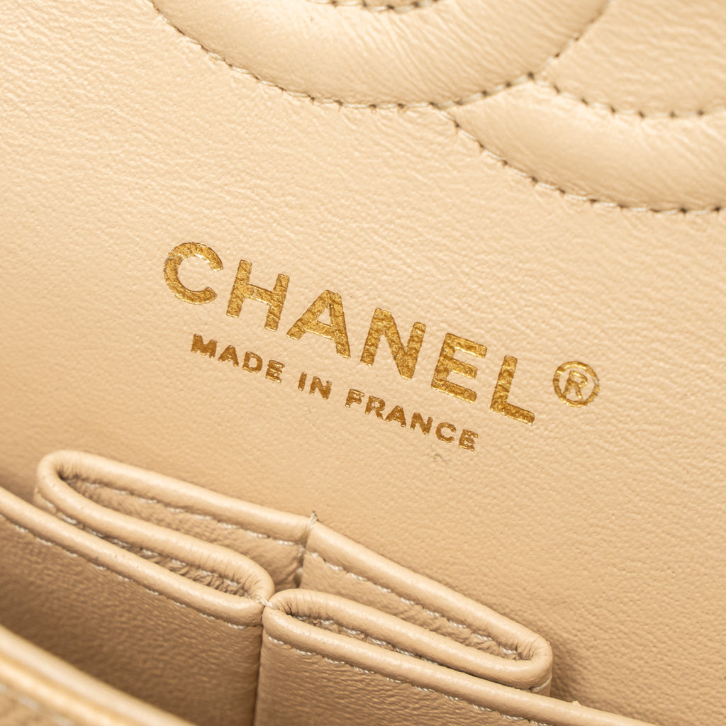 CHANEL MEDIUM CLASSIC DOUBLE FLAP BAG CAVIAR BEIGE GHW