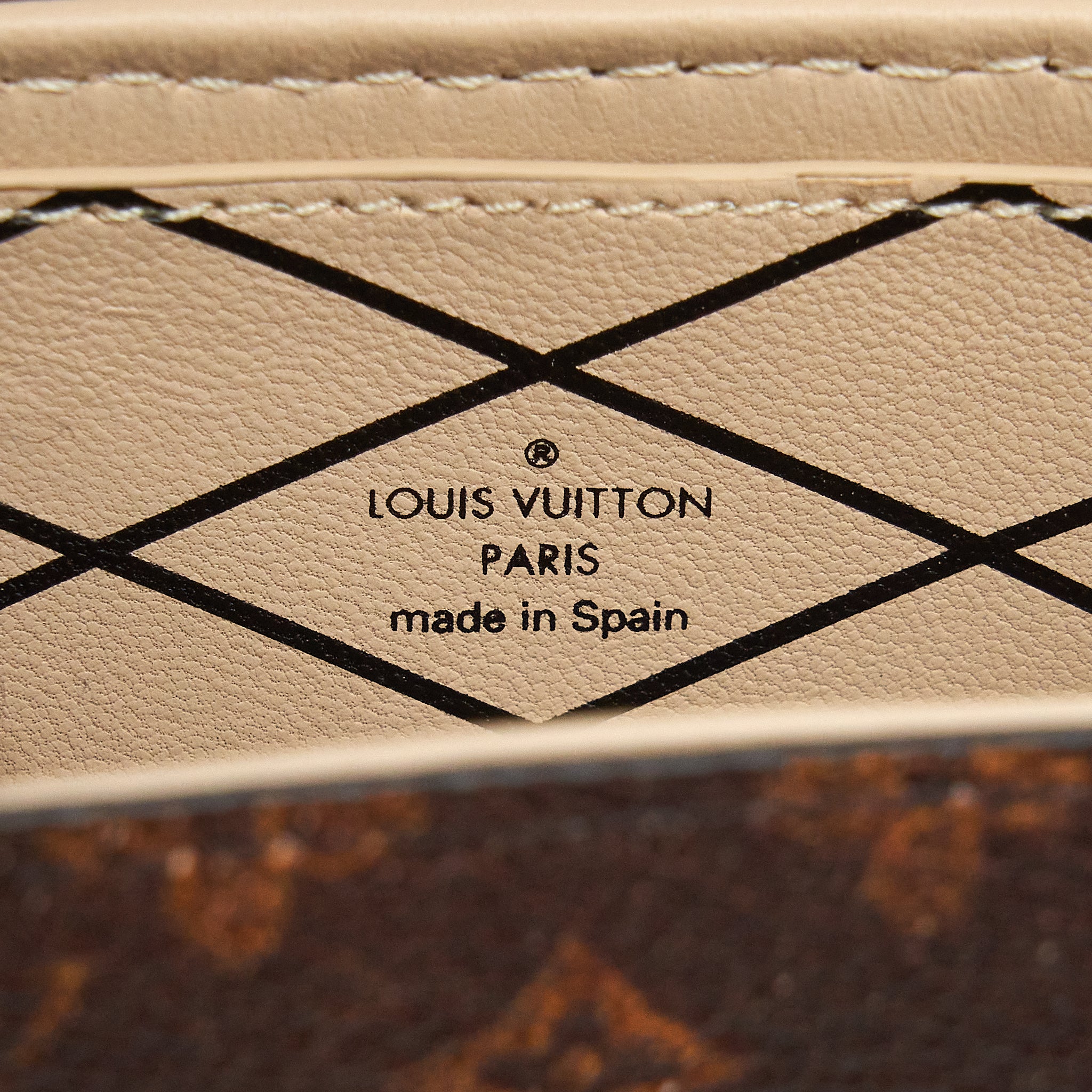 LOUIS VUITTON ESS TRUNK MINI BAG/BAG CHARM NOIR
