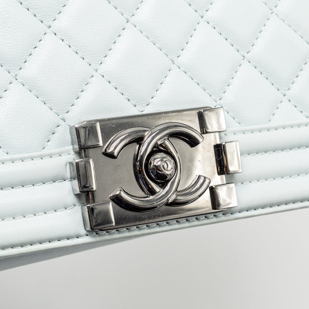CHANEL SMALL BOY BAG CALFSKIN LIGHT BLUE SHW (MICROCHIP)