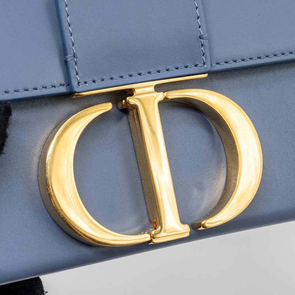 DIOR 30 MONTAIGNE BOX BAG CALFSKIN LIGHT BLUE GHW