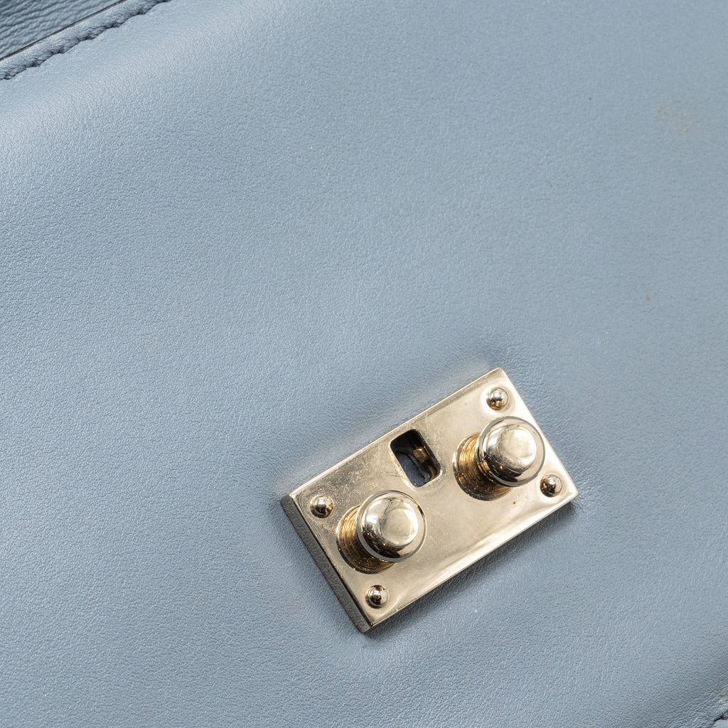 VALENTINO GARAVANI ROCKSTUD GLAM LOCK CHAIN BAG LEATHER LIGHT BLUE LGHW