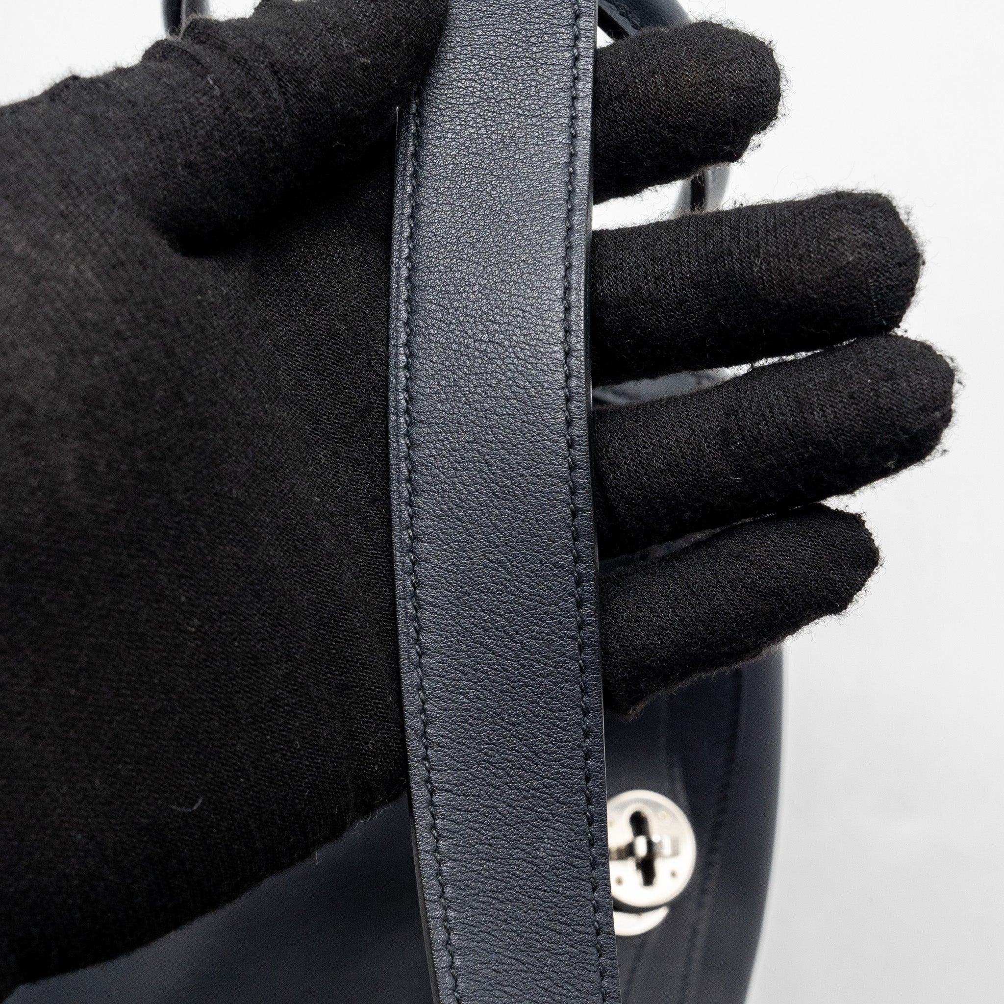 HERMES LINDY 26 SWIFT BLUE INDIGO/ROSE POURPRE SHW