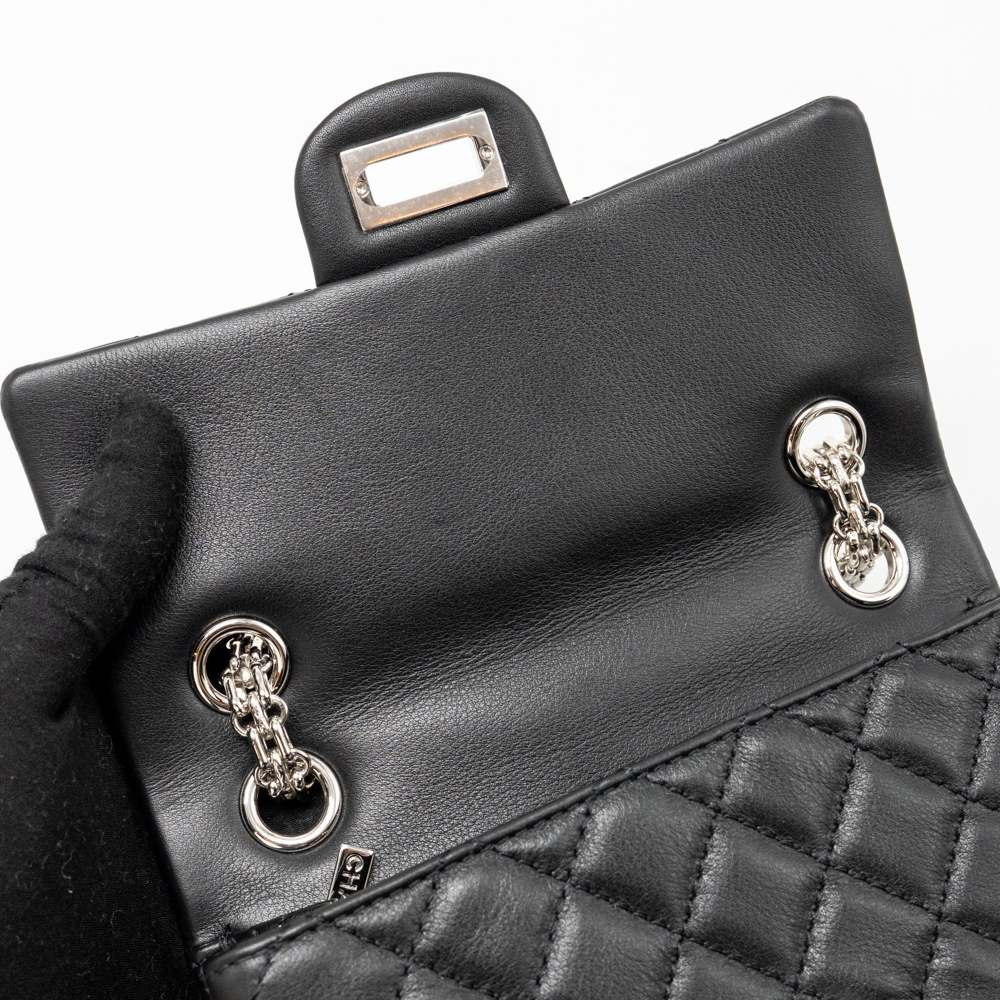 CHANEL MINI 2.55 REISSUE AGED CALFSKIN BLACK SHW (MICROCHIP)