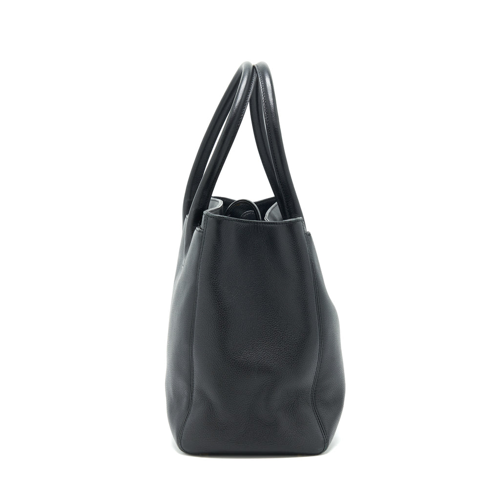 CHANEL CERF TOTE BAG GRAINED CALFSKIN BLACK GHW