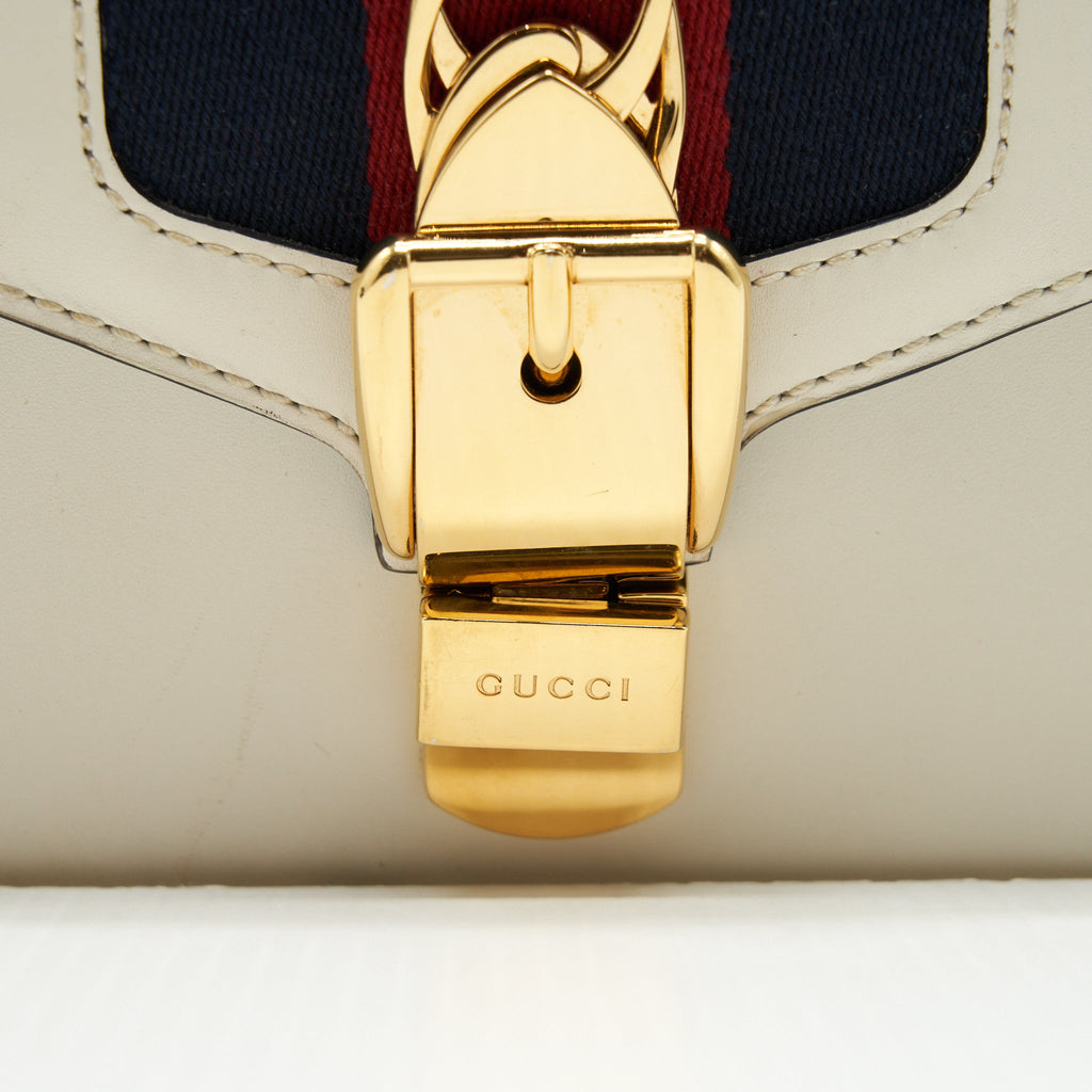 GUCCI MINI SYLVIE CHAIN BAG WHITE GHW