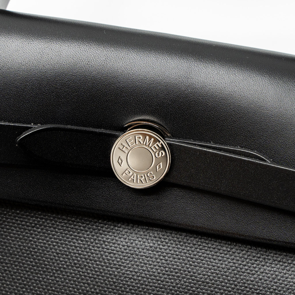 HERMES HERBAG 31 ZIP BAG TOILE H BERLINE CANVAS/VACHE HUNTER BLACK/ECRU SHW