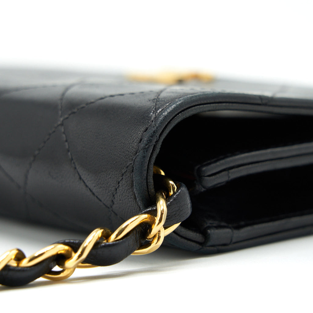 CHANEL VINTAGE QUILTED FLAP CHAIN WALLET BLACK GHW