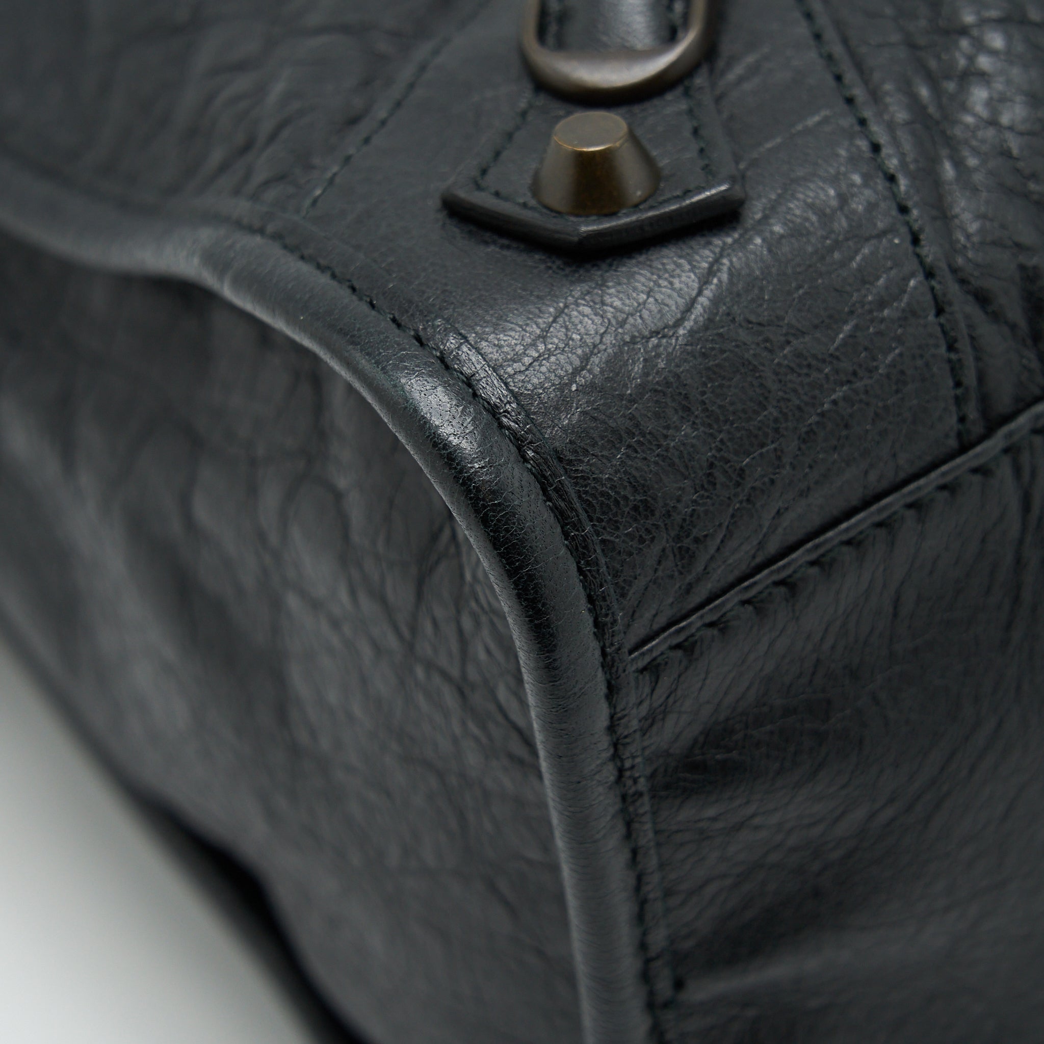 BALENCIAGA CLASSIC CITY BAG BLACK WITH RUTHENIUM HARDWARE
