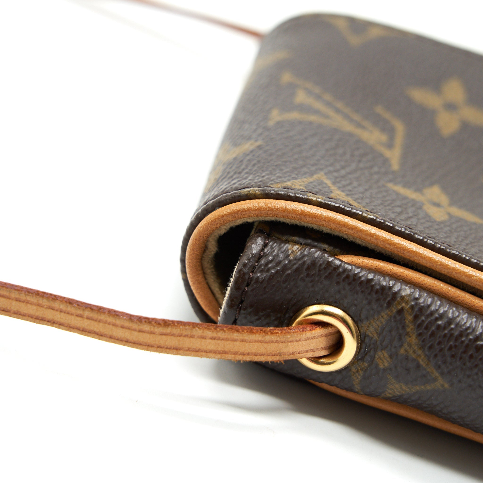 LOUIS VUITTON VINTAGE MINI FLAP CROSSBODY BAG