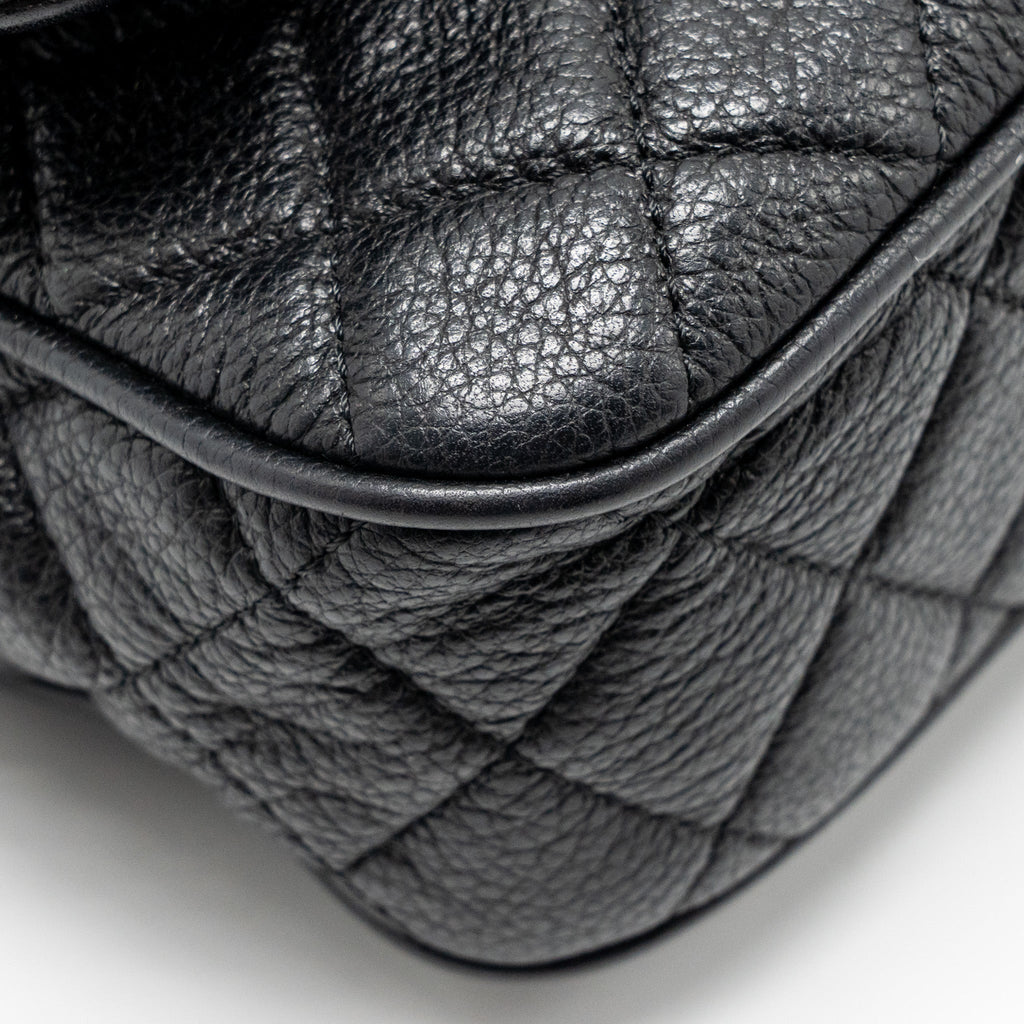 CHANEL MEDIUM CASUAL ROCK FLAP BAG GRAINED CALFSKIN BLACK RUTHENIUM HARDWARE