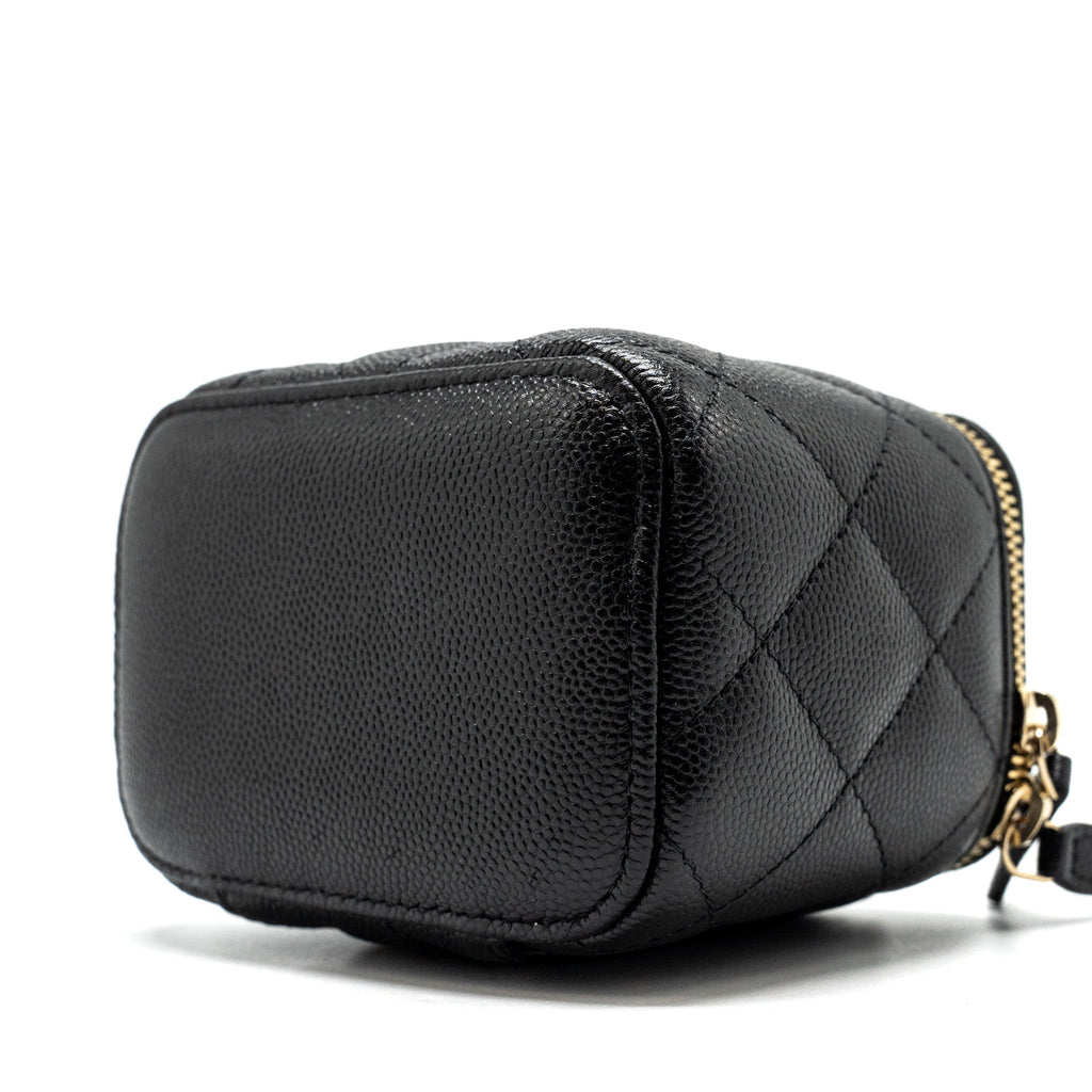 CHANEL SMALL VANITY CLUTCH WITH CHAIN CC PEARL CAVIAR BLACK LGHW