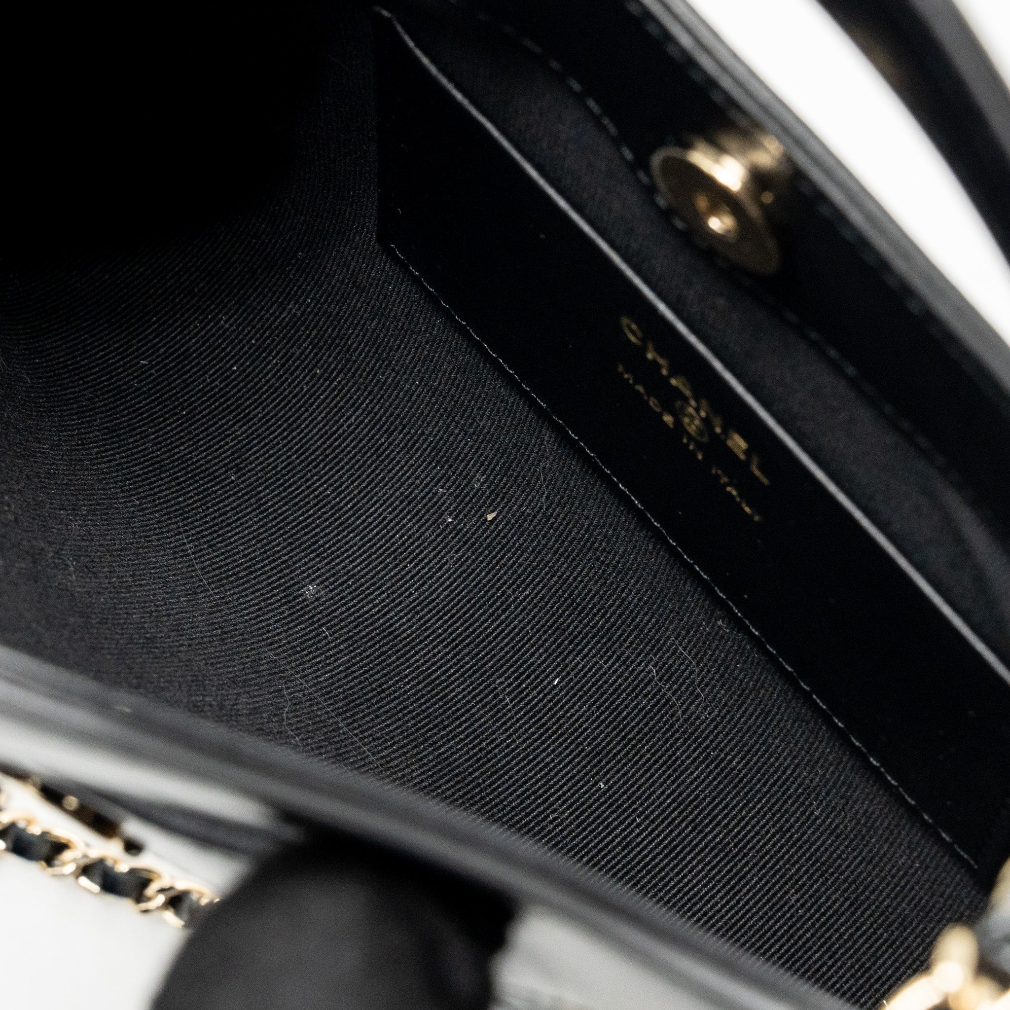 CHANEL 24C MINI 31 CLUTCH WITH CHAIN SHINY CALFSKIN BLACK LGHW (MICROCHIP)