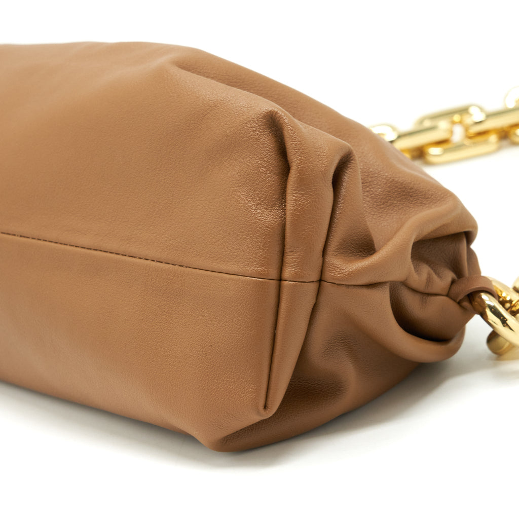 BOTTEGA VENETA CHAIN POUCH CALFSKIN CAMEL GHW