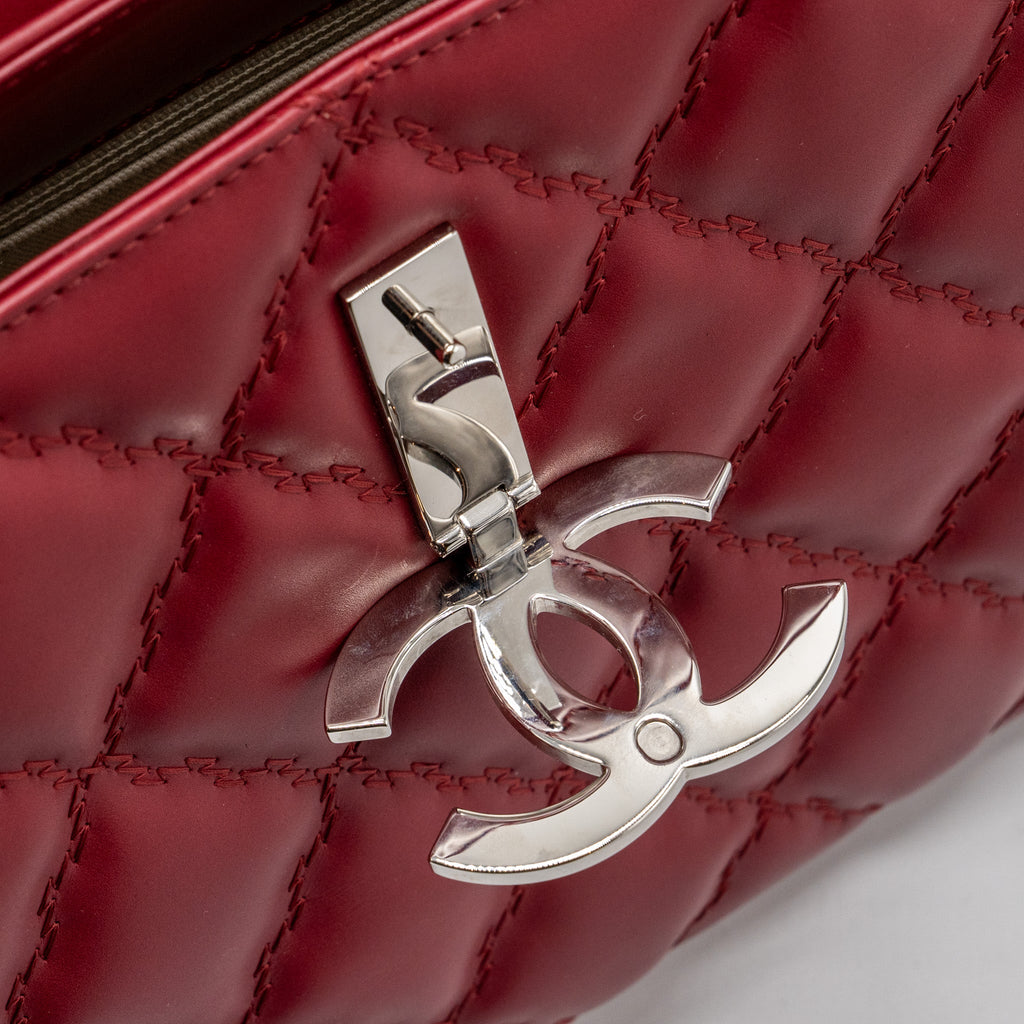 CHANEL HAMPTON TOTE BAG CALFSKIN RED SHW